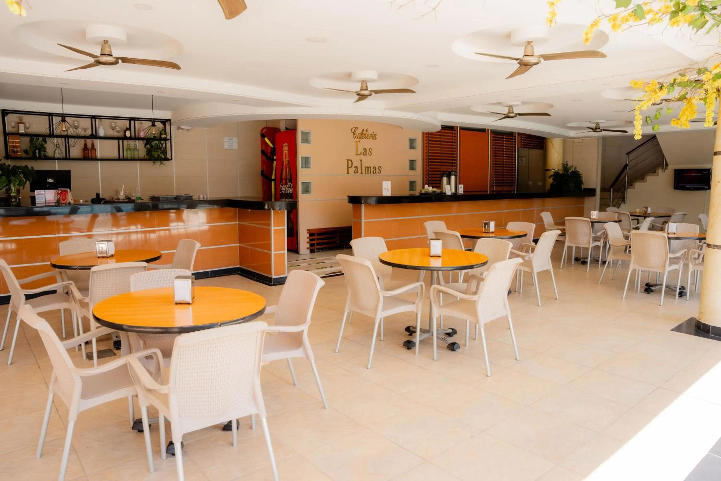 Restaurant/places to eat in GIO Hotel Vajamar Valledupar