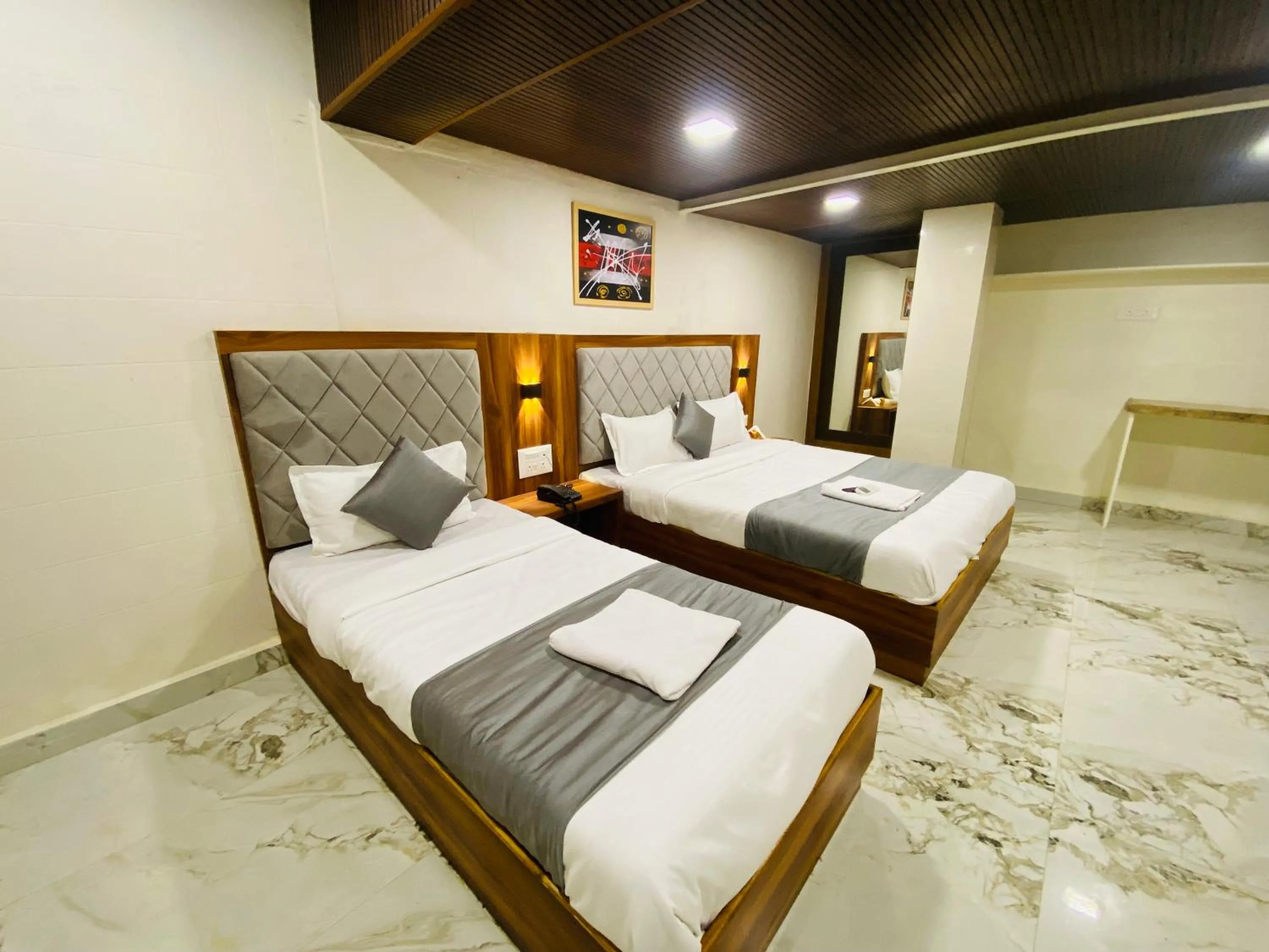 Bedroom, Bed in Hotel Aksa Palace