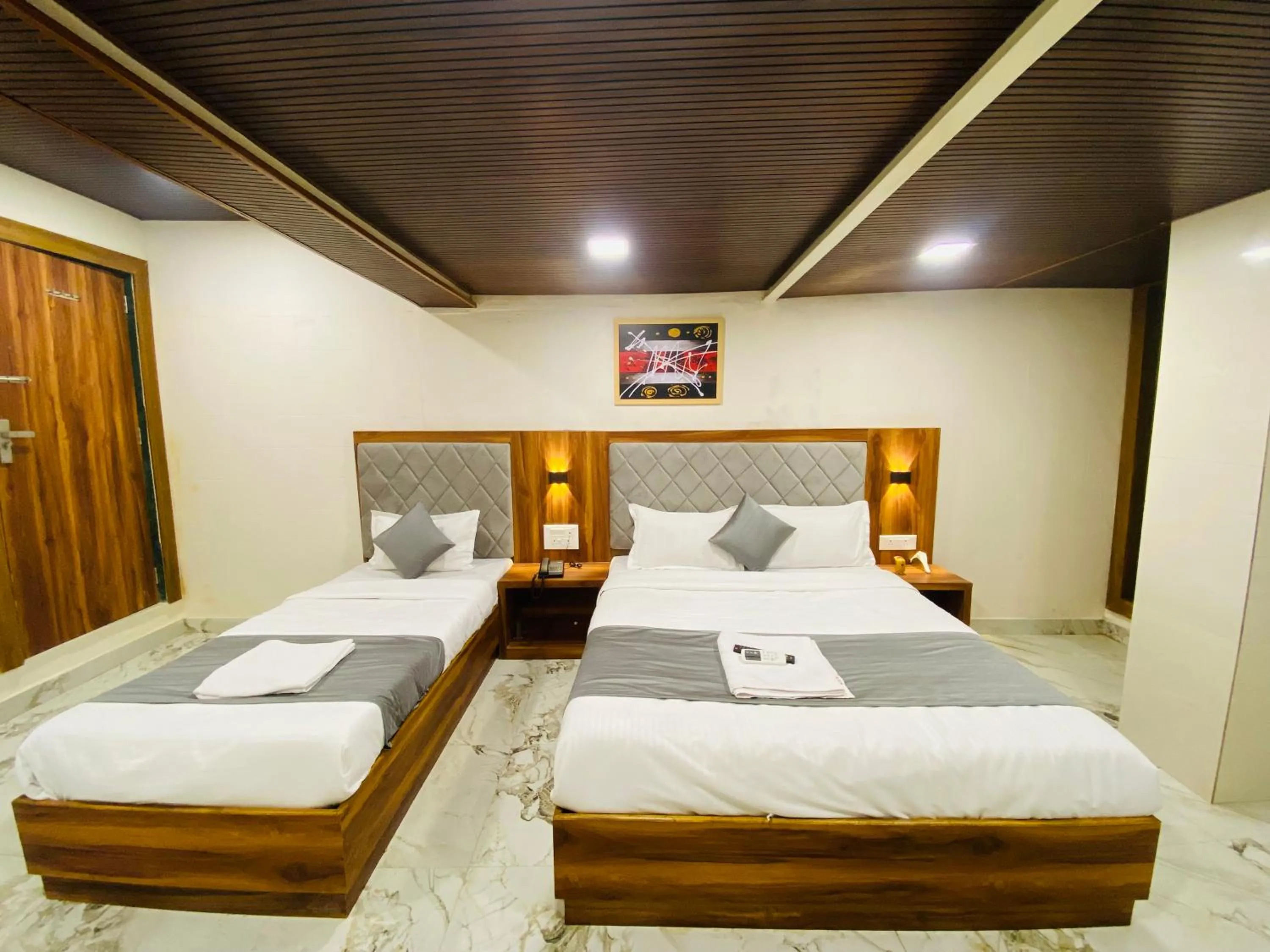 Bedroom, Bed in Hotel Aksa Palace