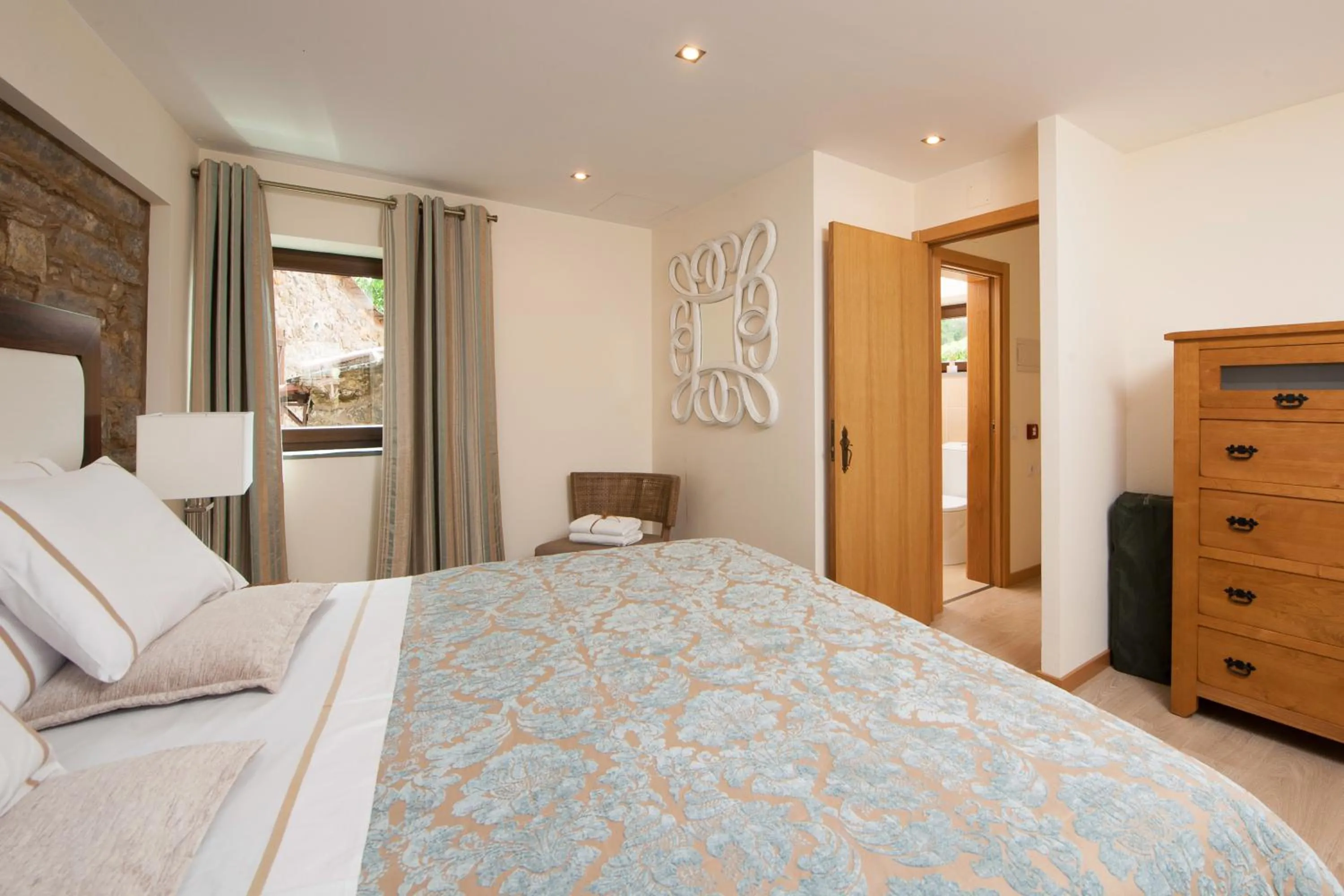 Bed in Mountain Whisper