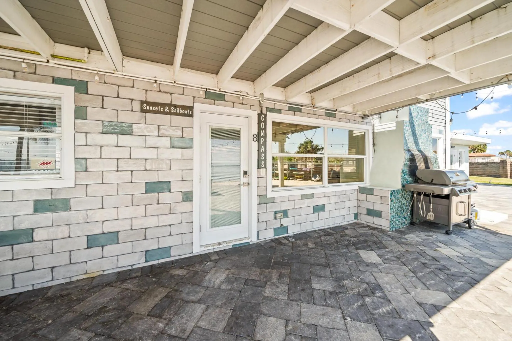 Facade/entrance in The Banana River Resort