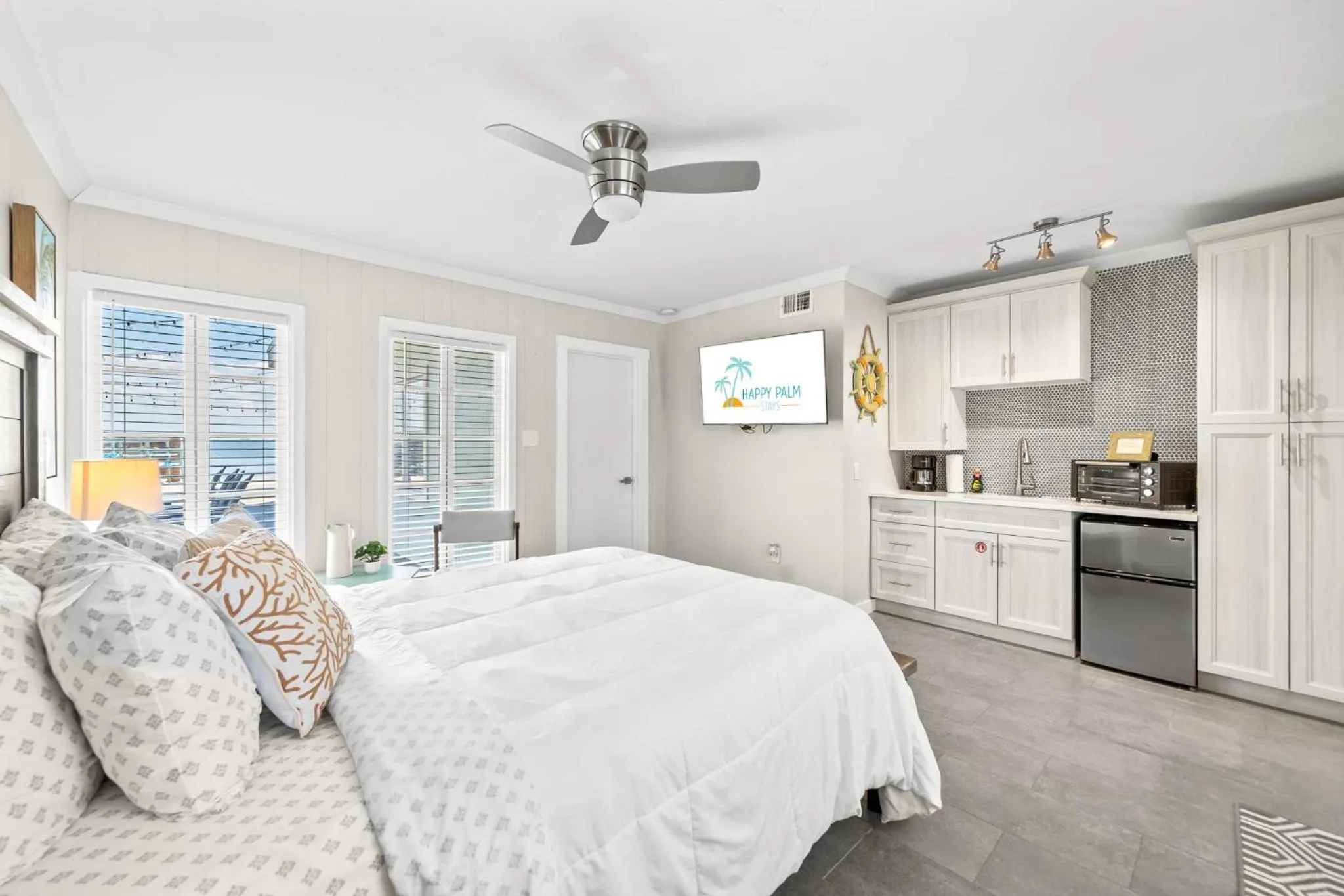 Bed in The Banana River Resort