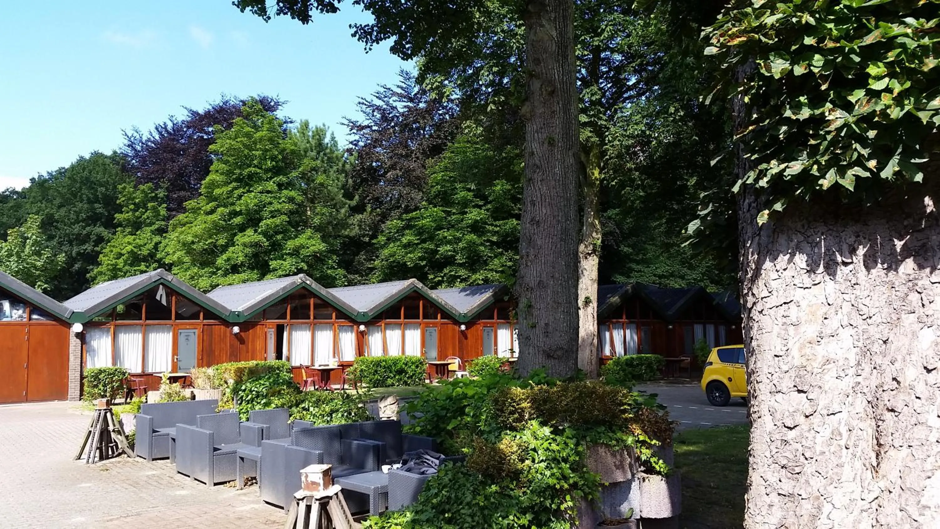 Facade/entrance in Motel Oostvoorne