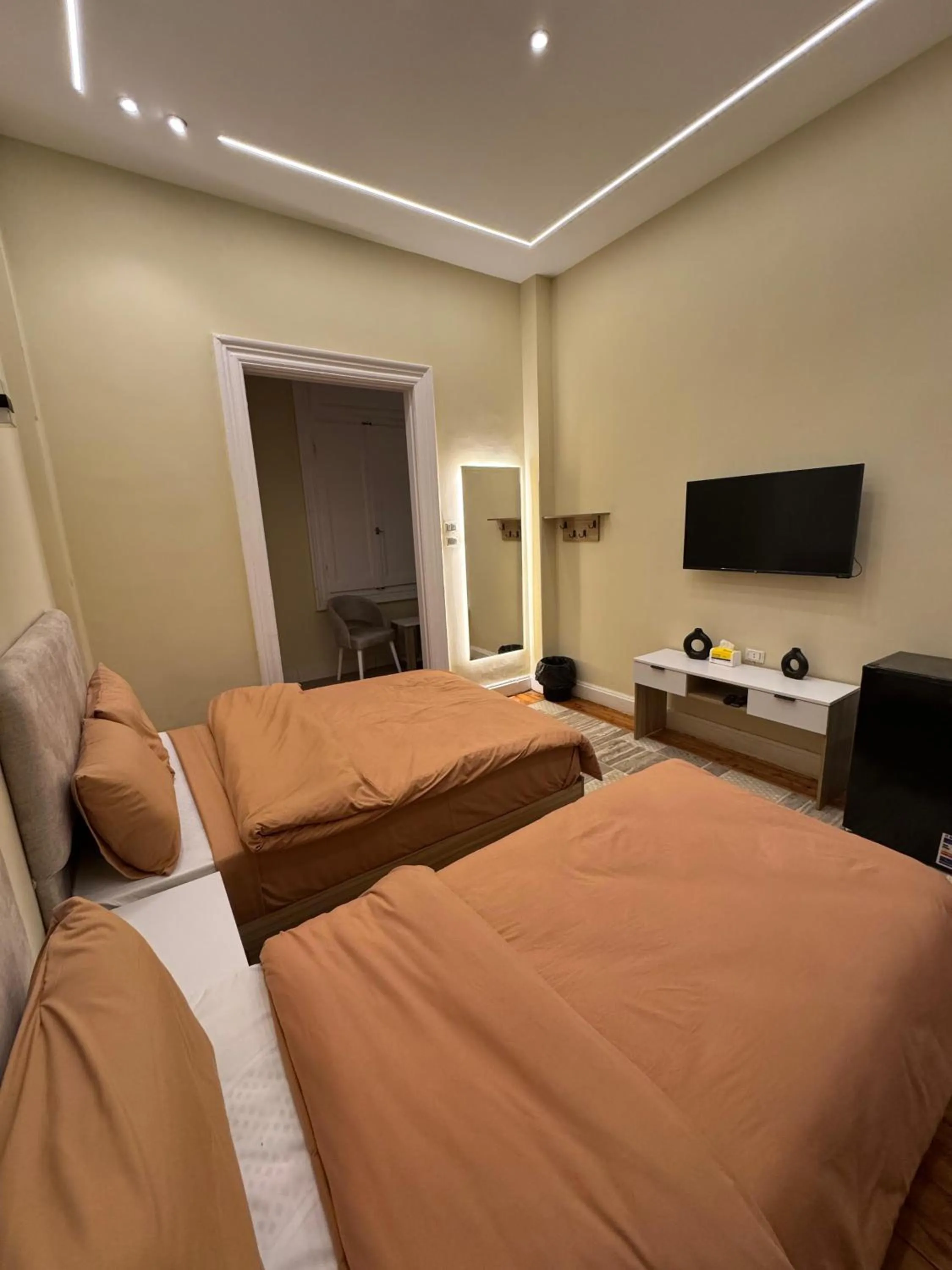 Bed in Cairo Hub