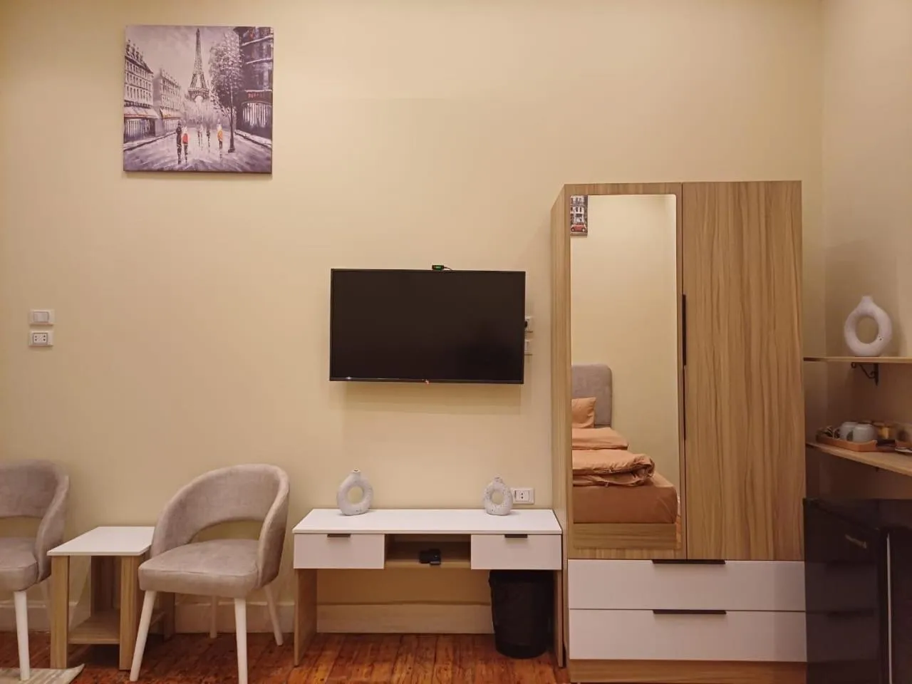 TV and multimedia in Cairo Hub