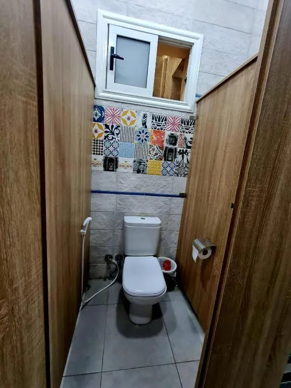 Toilet in Cairo Hub