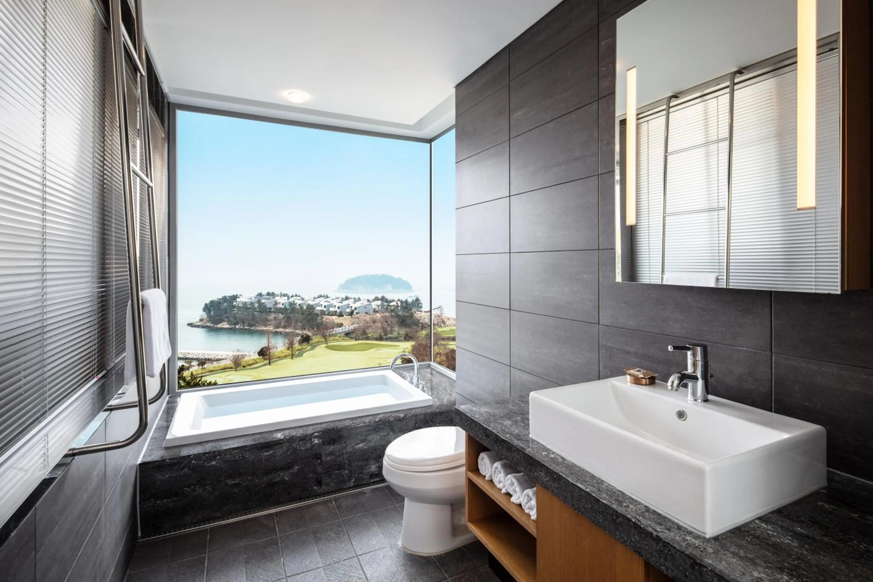 Bathroom in Ananti at Namhae