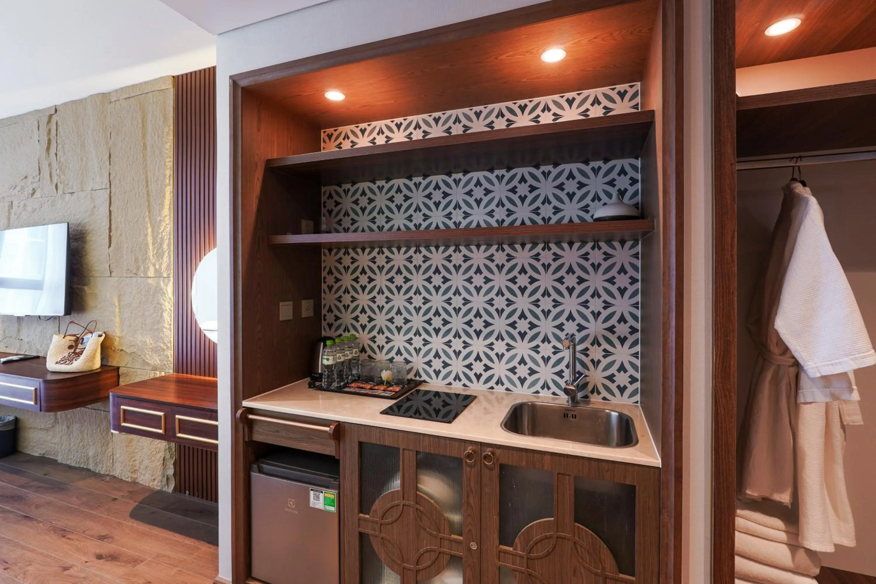 Kitchen or kitchenette in Mandala Apartment & Resort Chambay, Mui Ne - By B4B & S3