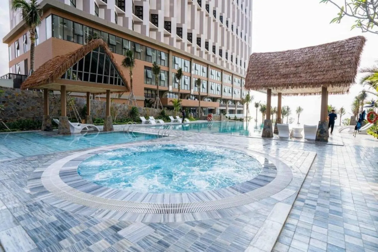 Hot Tub in Mandala Apartment & Resort Chambay, Mui Ne - By B4B & S3