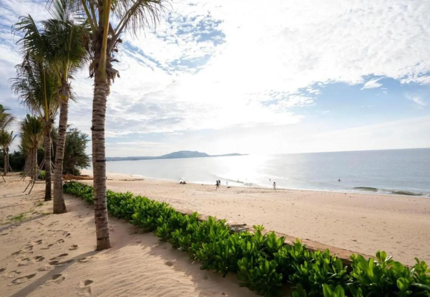 Beach in Mandala Apartment & Resort Chambay, Mui Ne - By B4B & S3