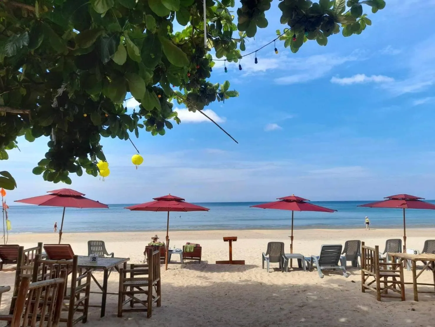 Day in Lanta Mermaid Resort