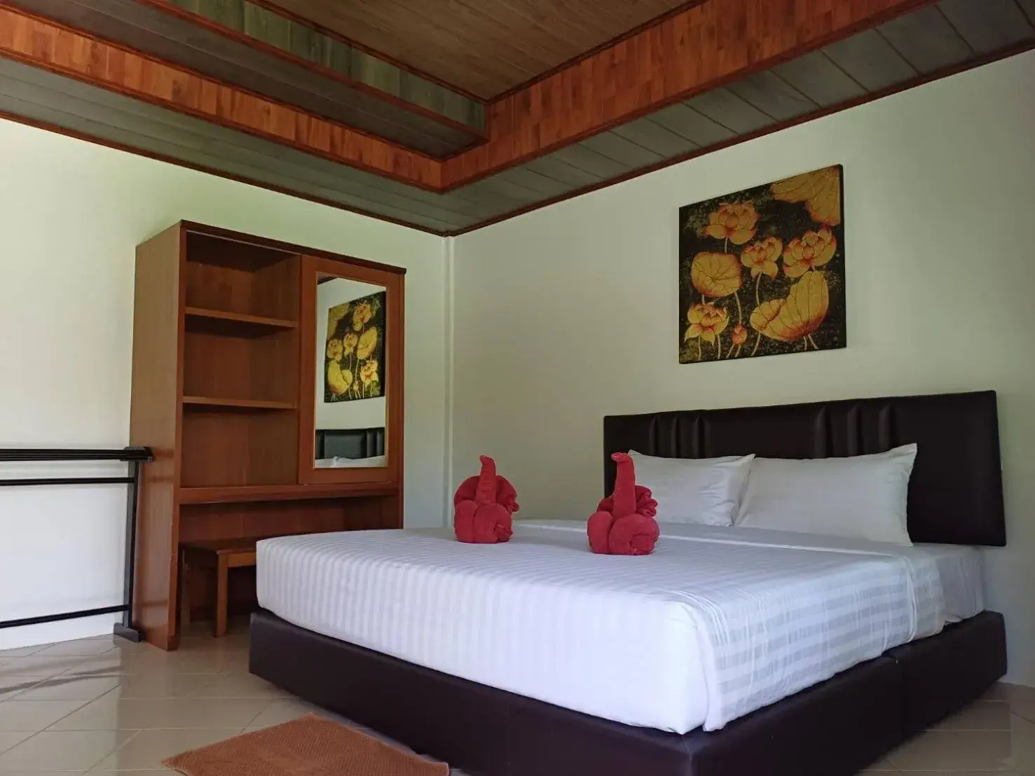 Superior Double or Twin Room with Garden View in Lanta Mermaid Resort Superior Double or Twin Room with Garden View in Lanta Mermaid Resort