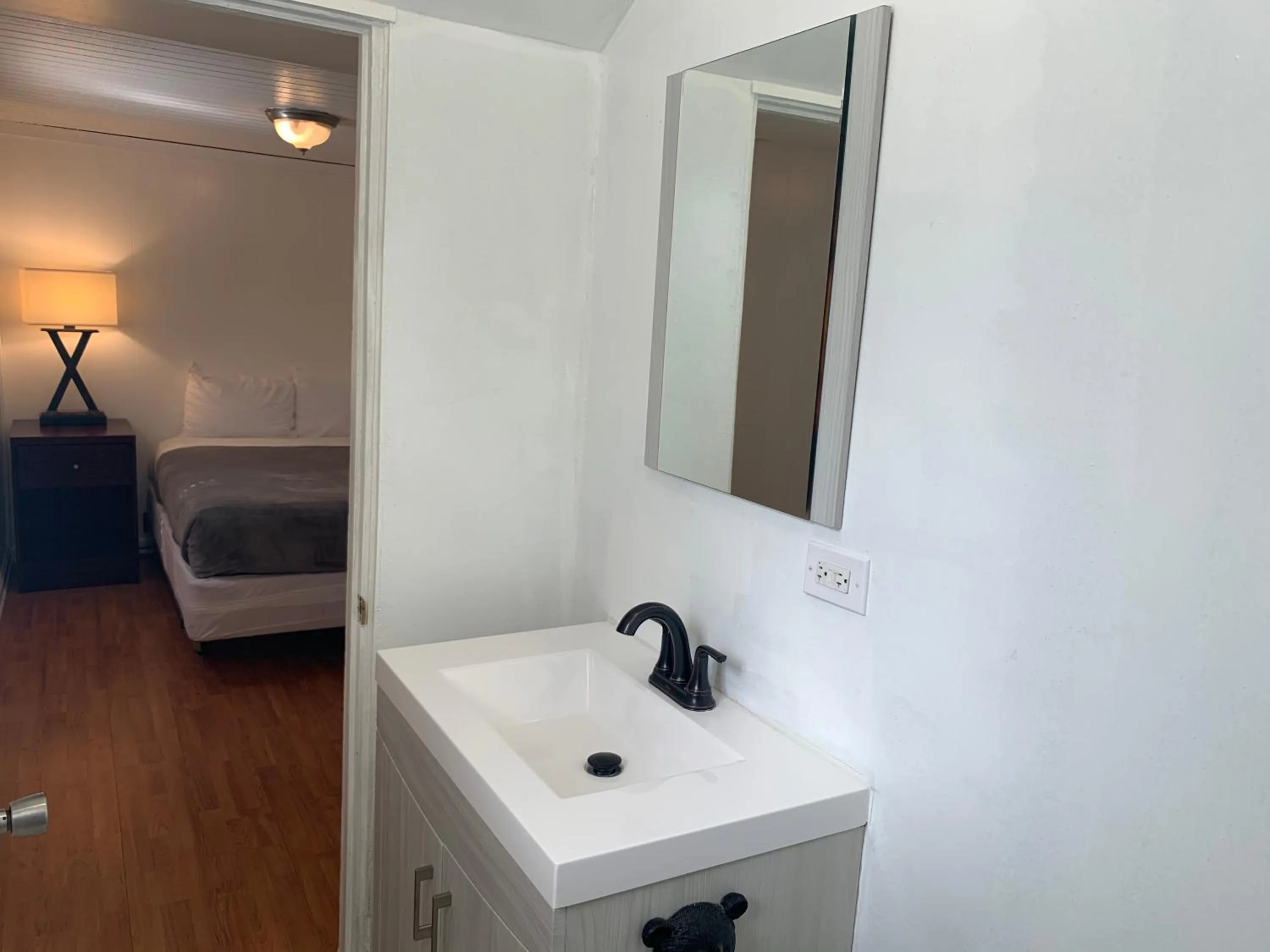 Bed in Snow Bear Lodge