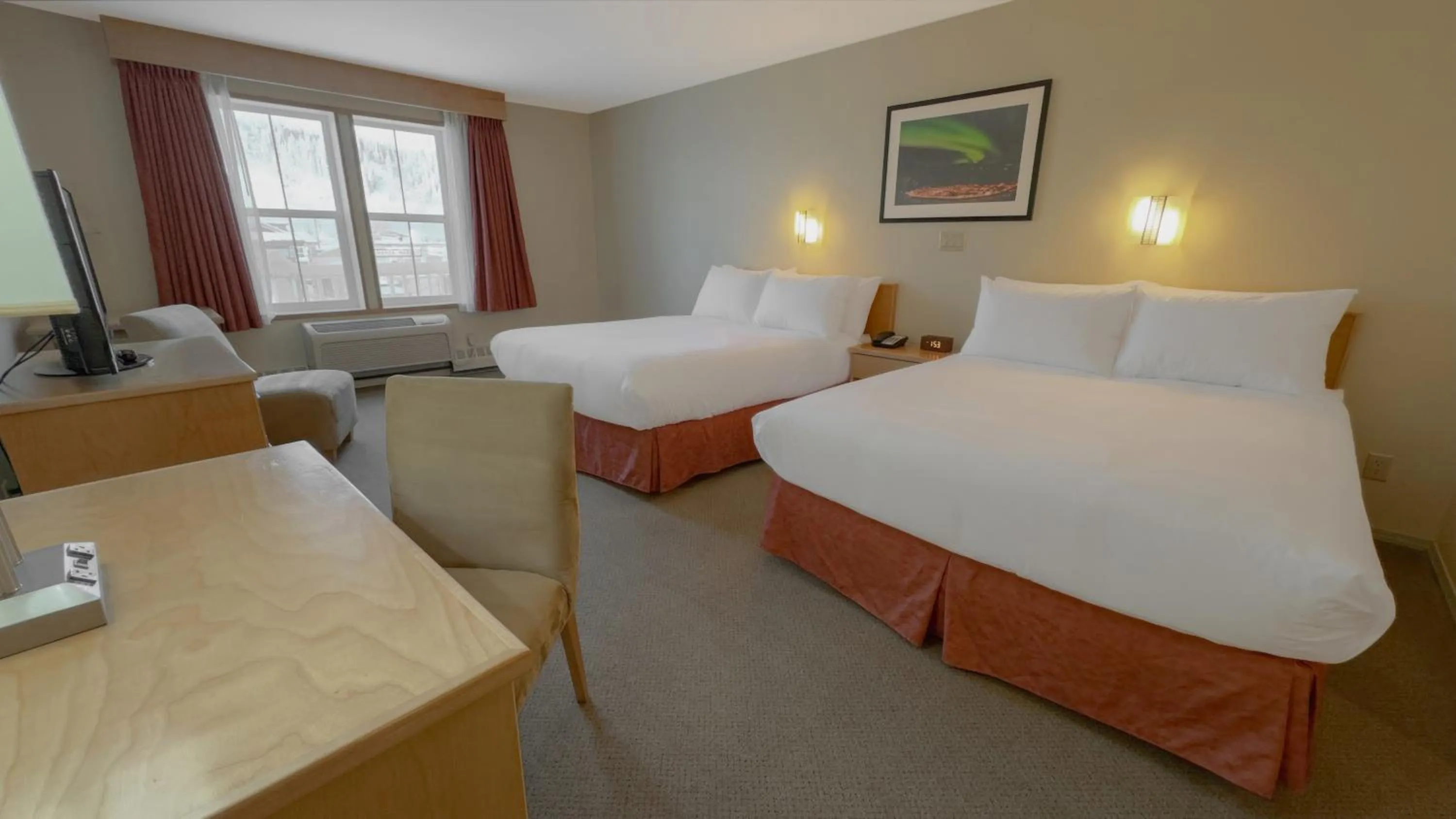 Bed in Eldorado, a Coast Hotel