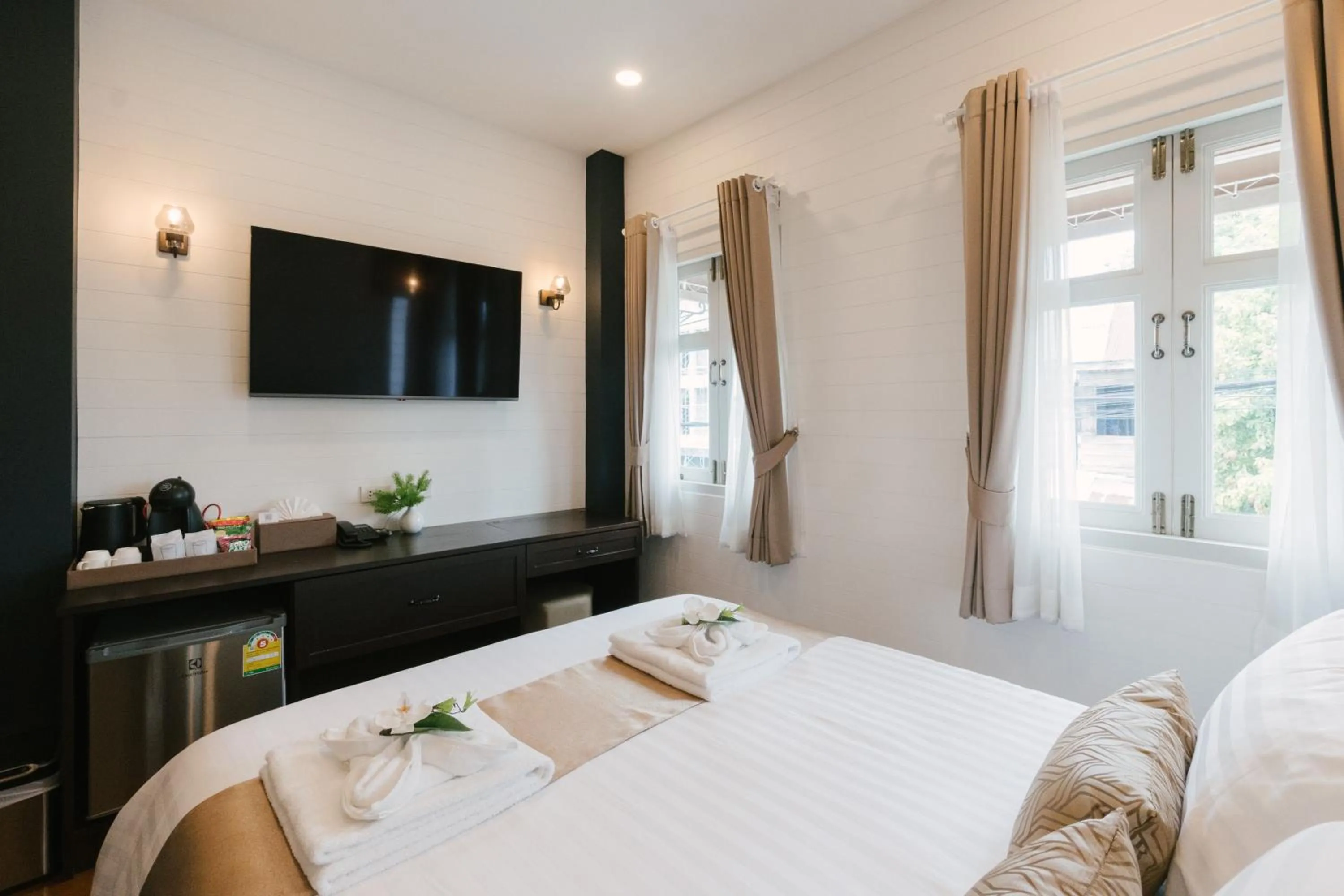 Bedroom, Bed in Wynn Villa