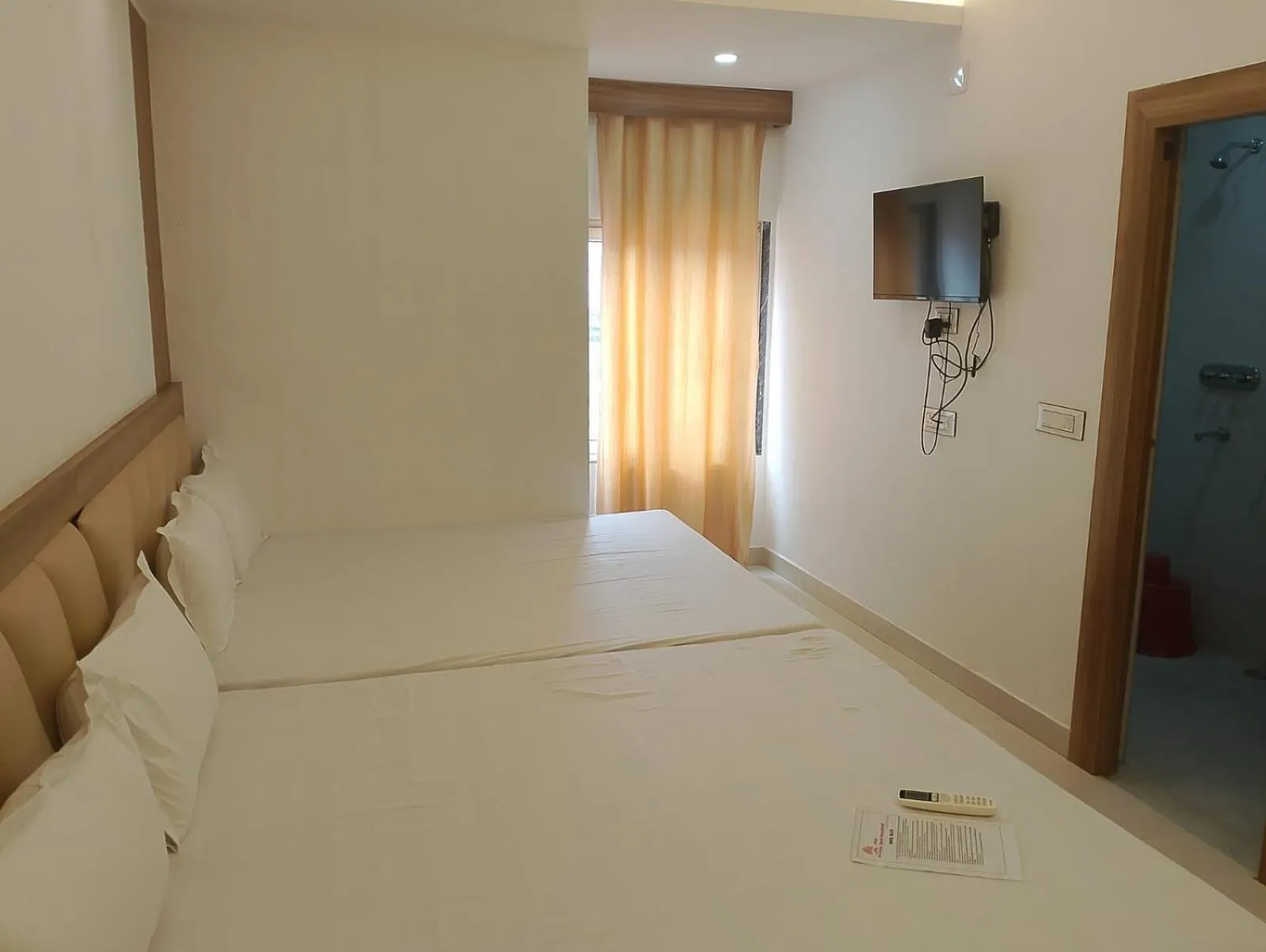 Bed in Hotel Shanti International