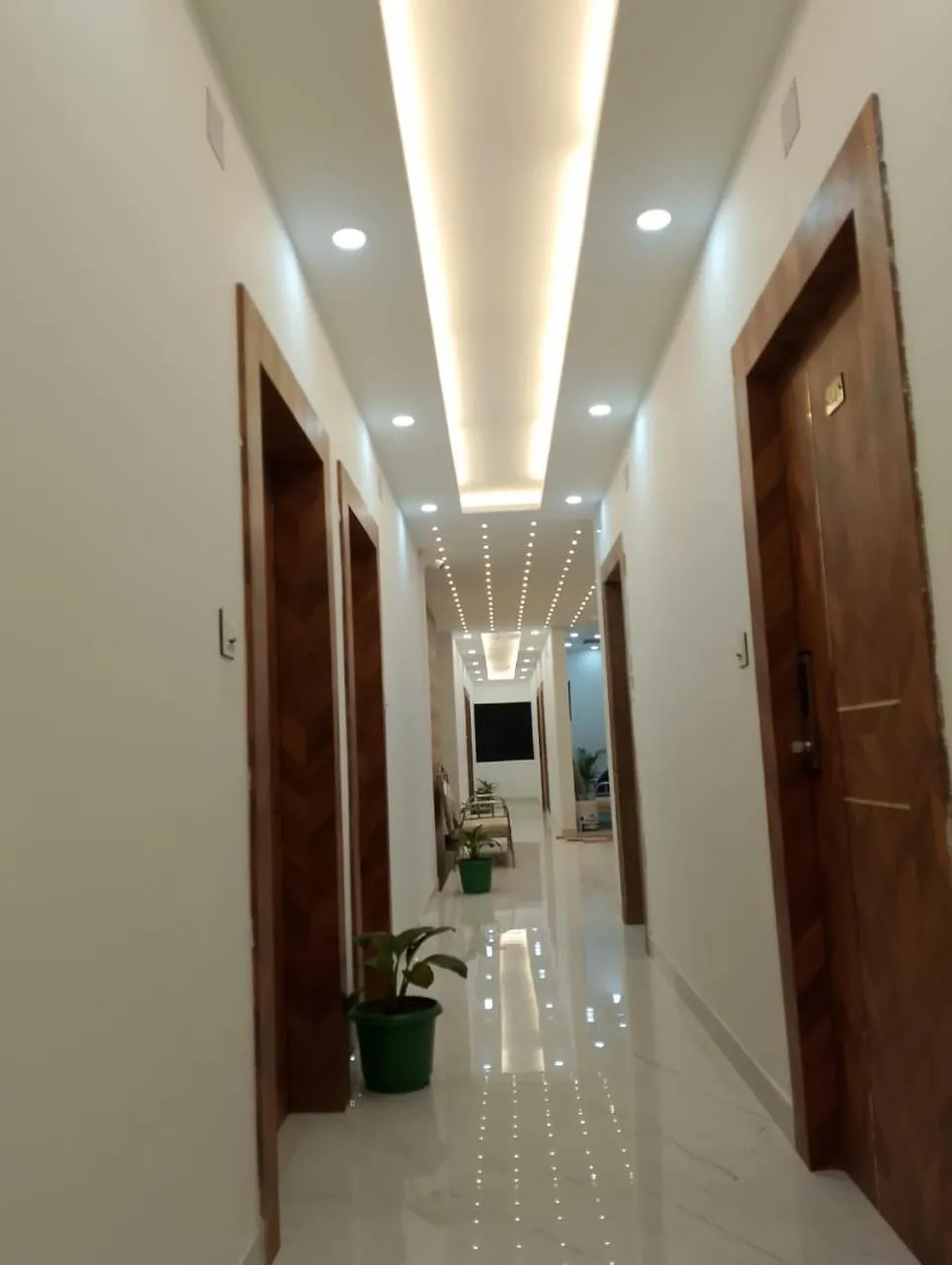 Hotel Shanti International