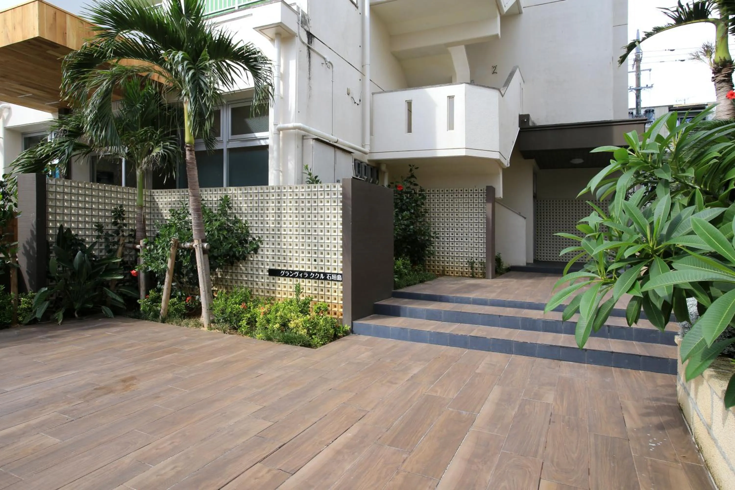 Property building in Sky Cuculu Ishigakijima