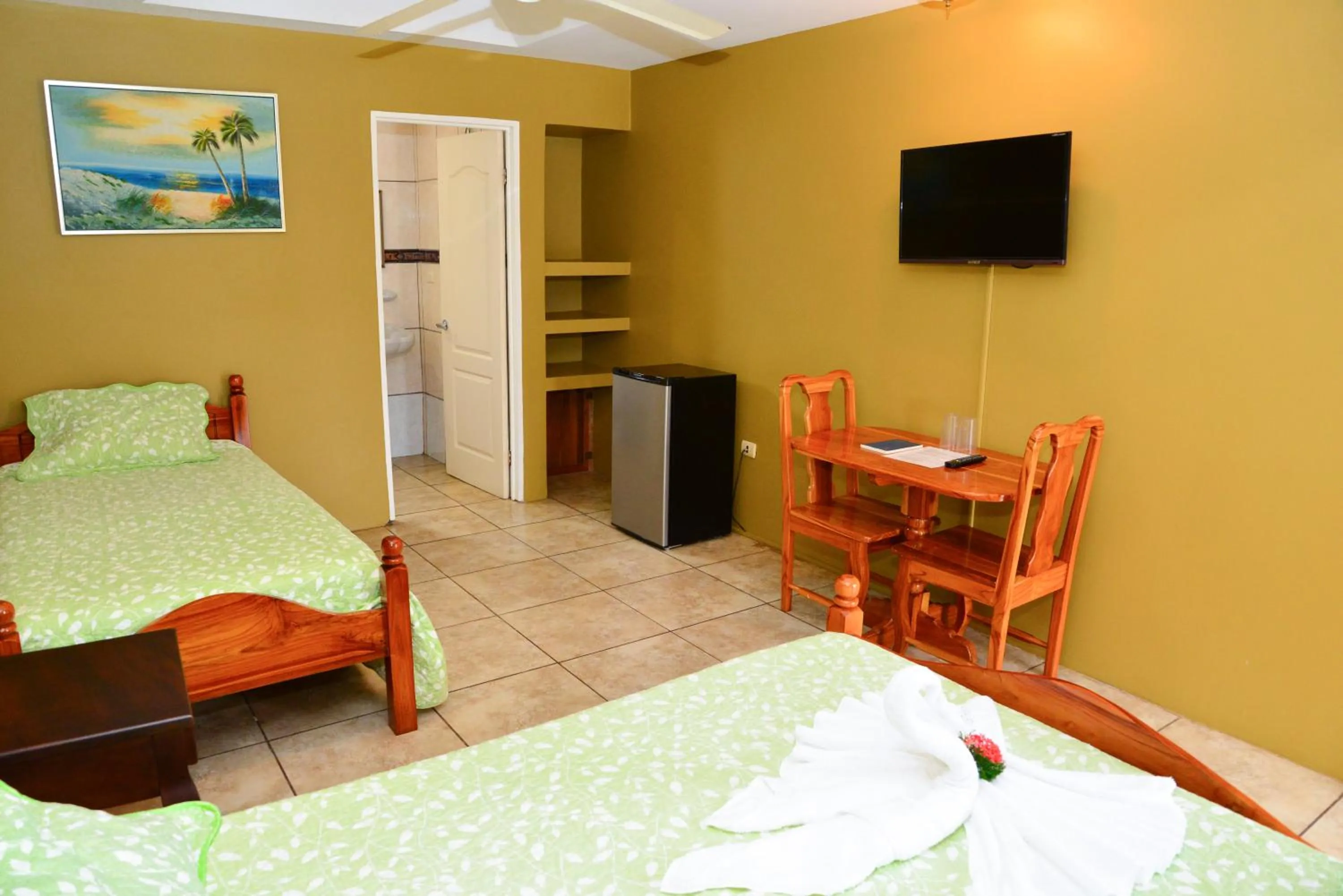 Bedroom, Bed in Hotel Le Priss