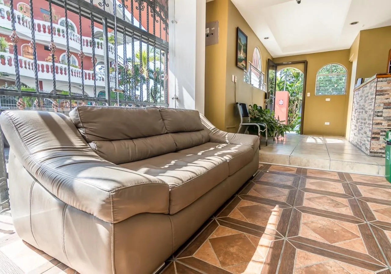 Lobby or reception in Hotel Le Priss