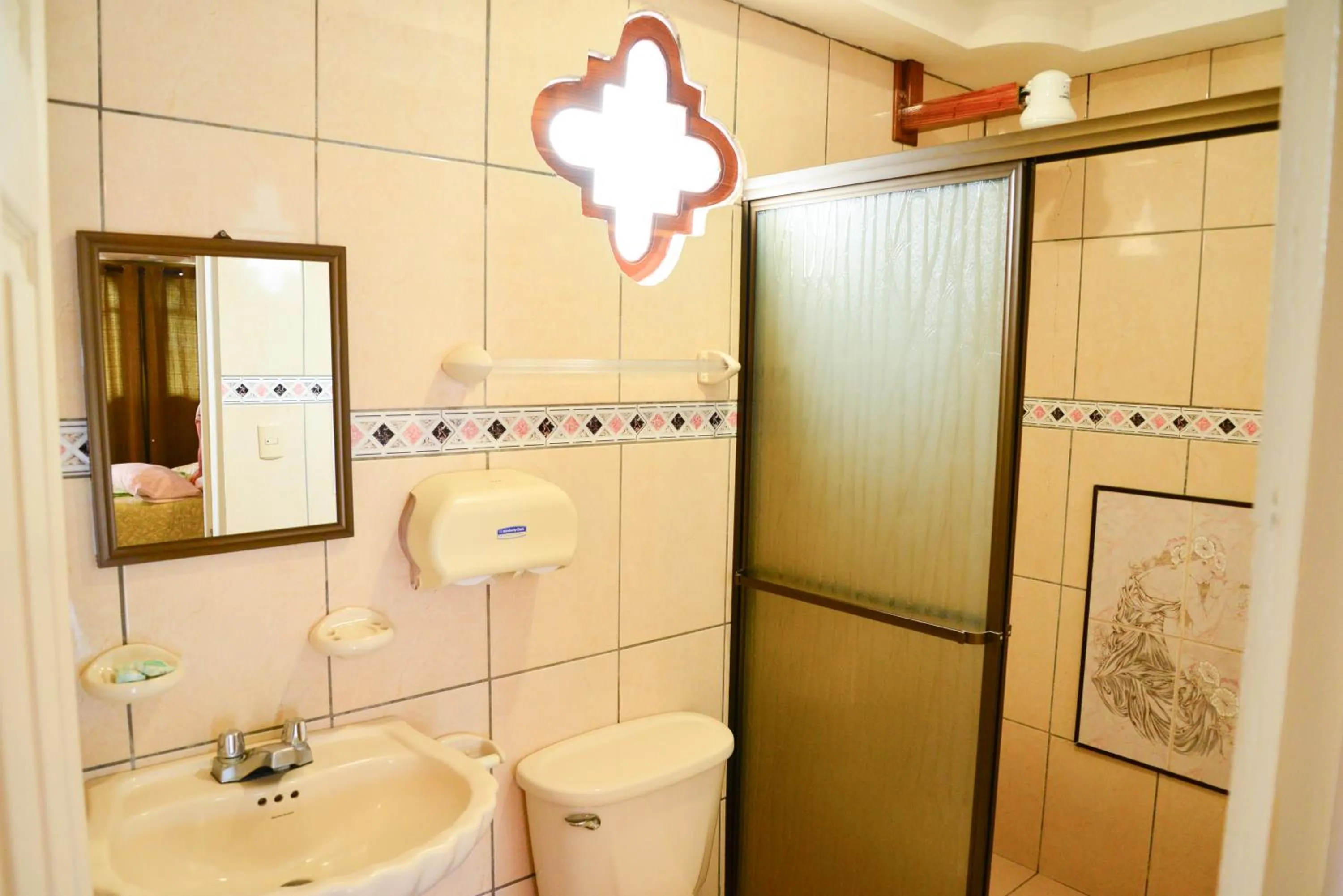 Bathroom in Hotel Le Priss