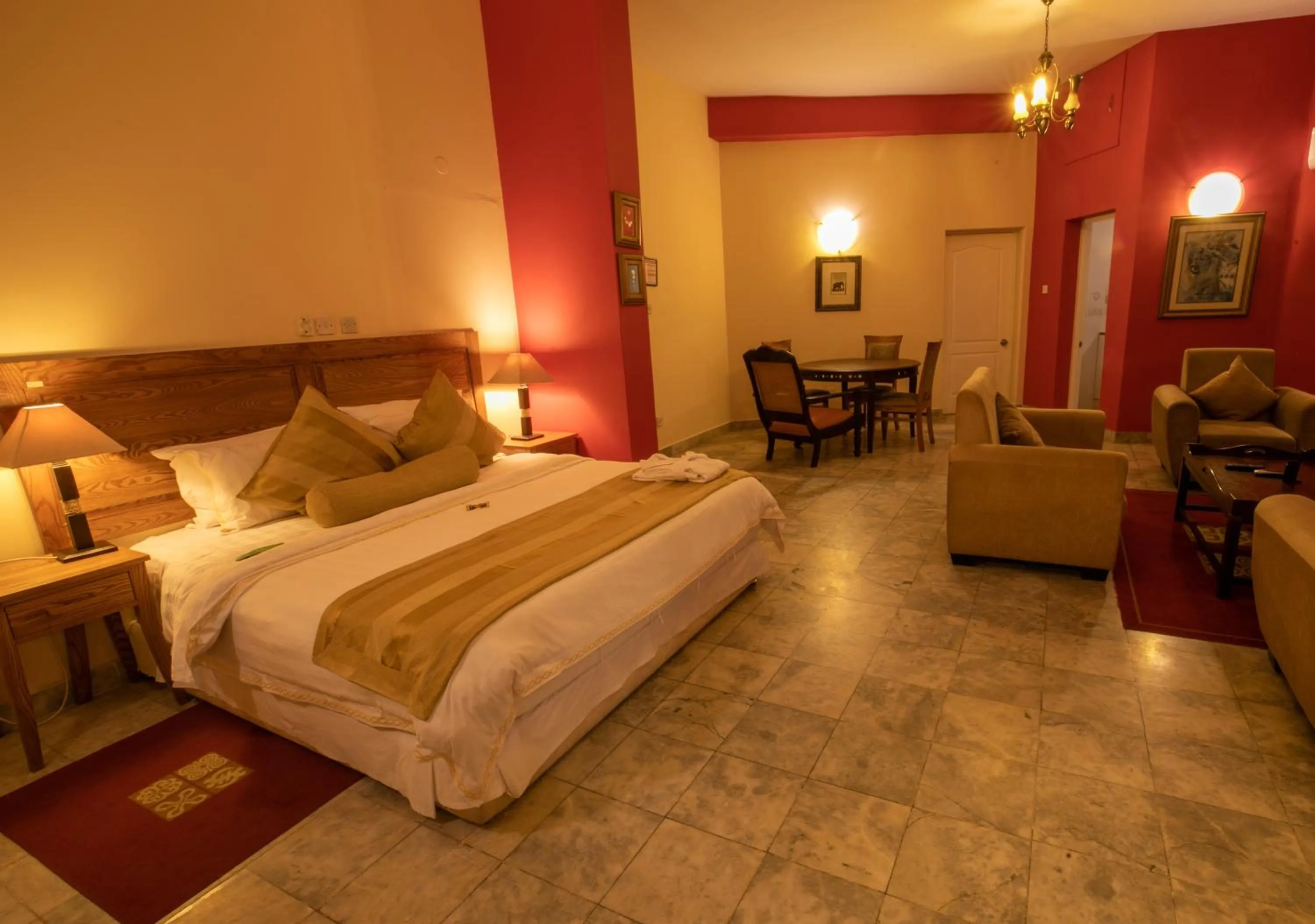 Bed in La Palm Royal Beach Hotel