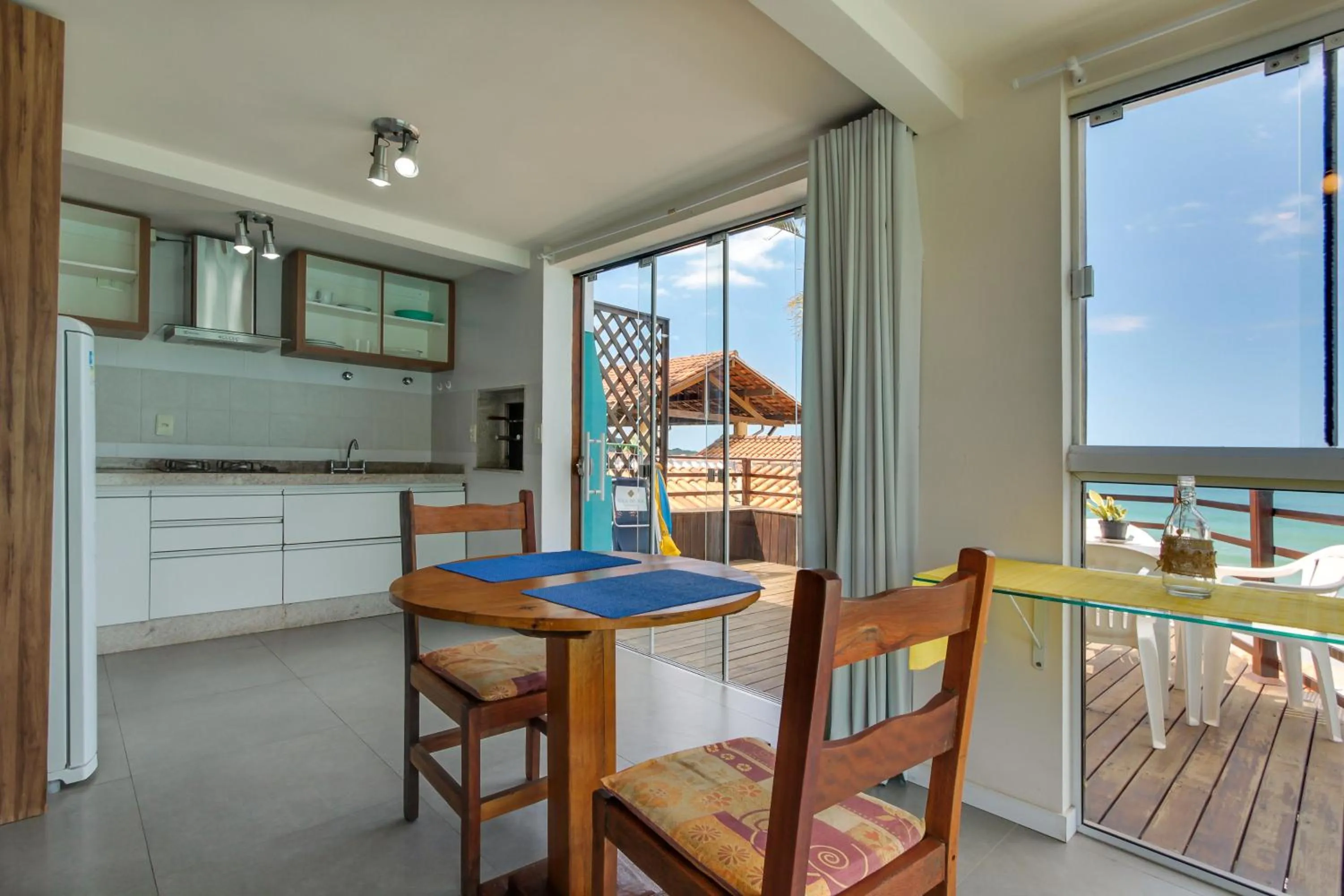 Residencial Vila do Sol, Apartamentos com pé na areia