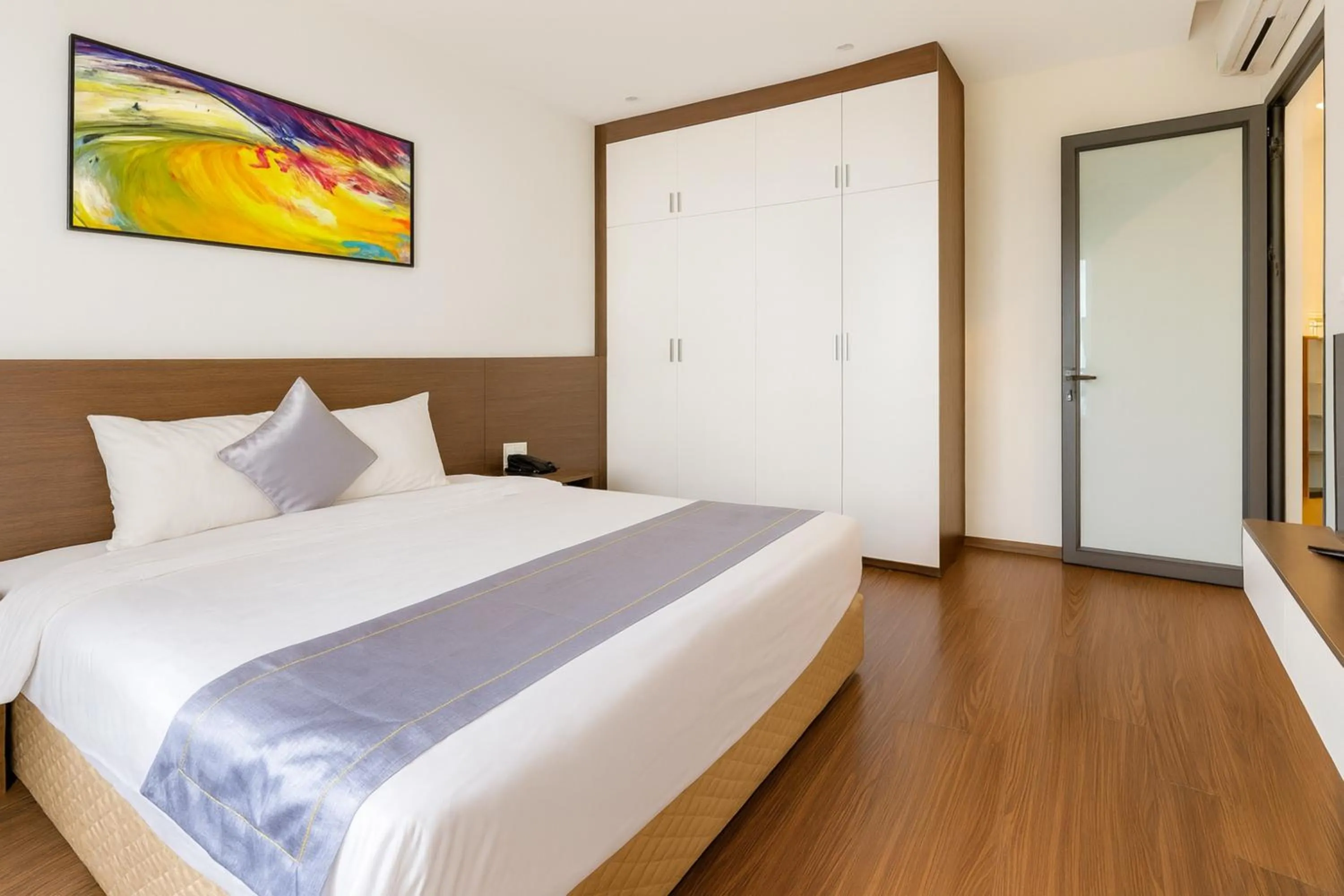 Bed in An Tín Hotel