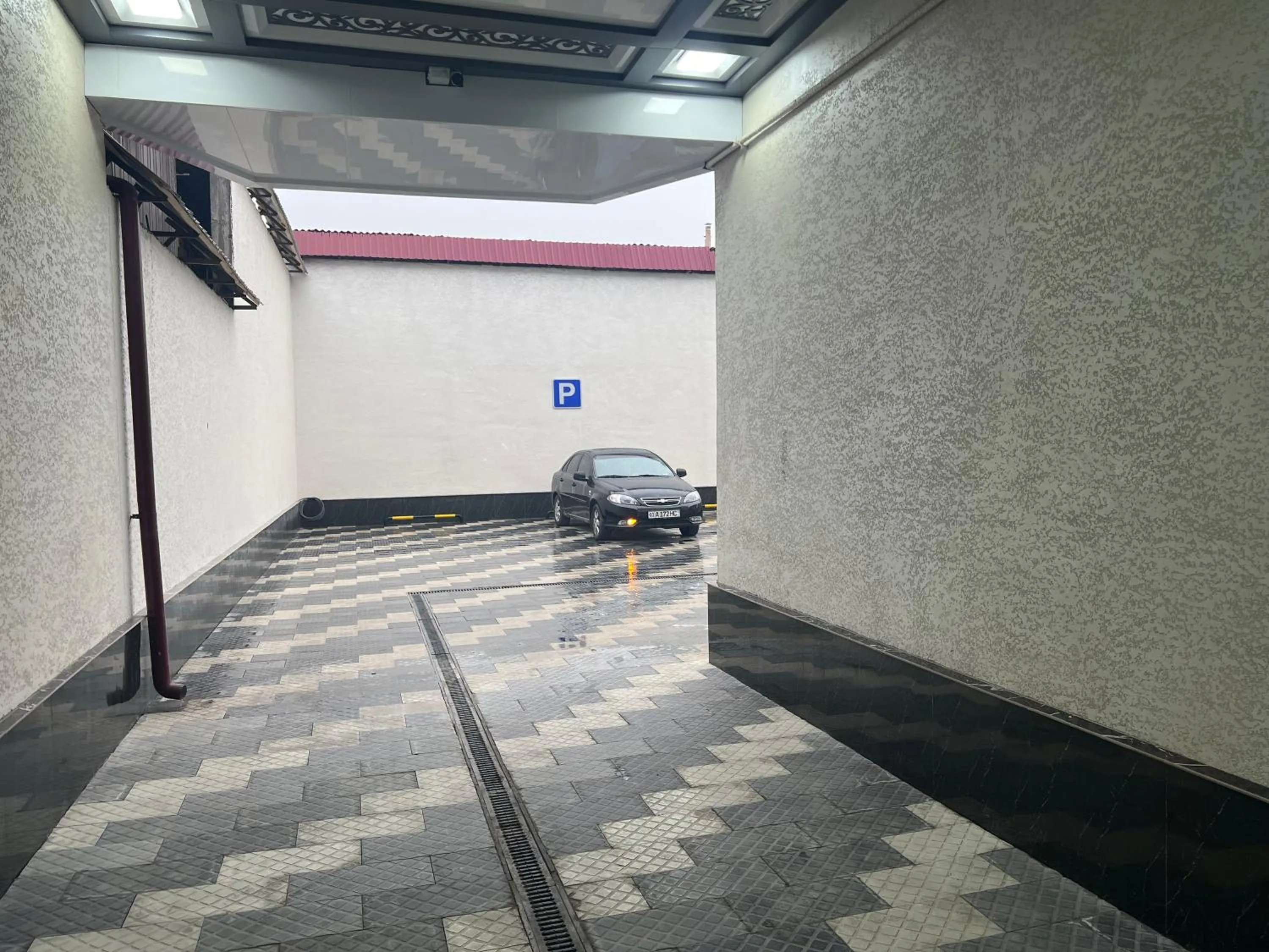 Inner courtyard view in Loft Hotel