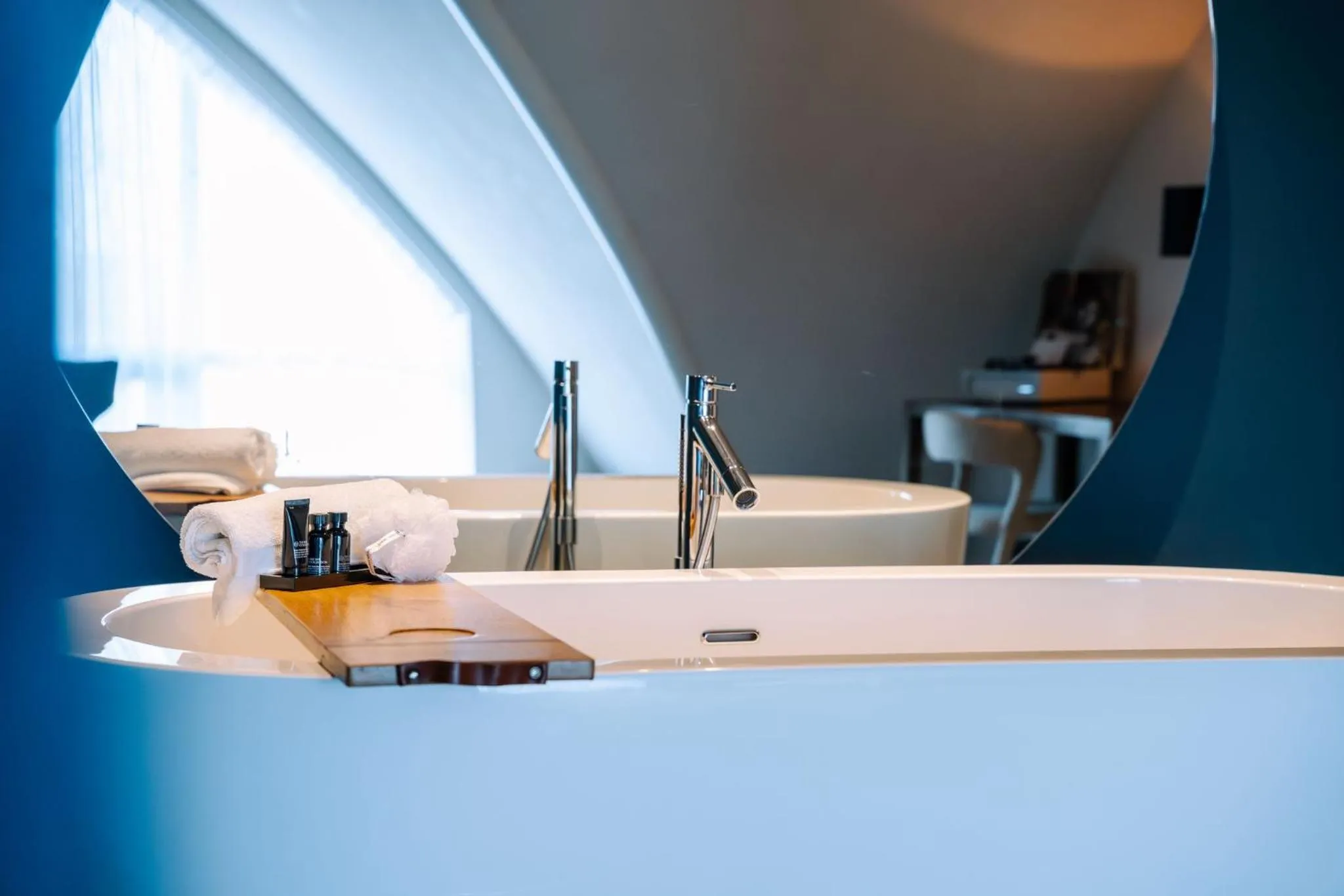 Bath, Bed in Boutique Hotel Texel