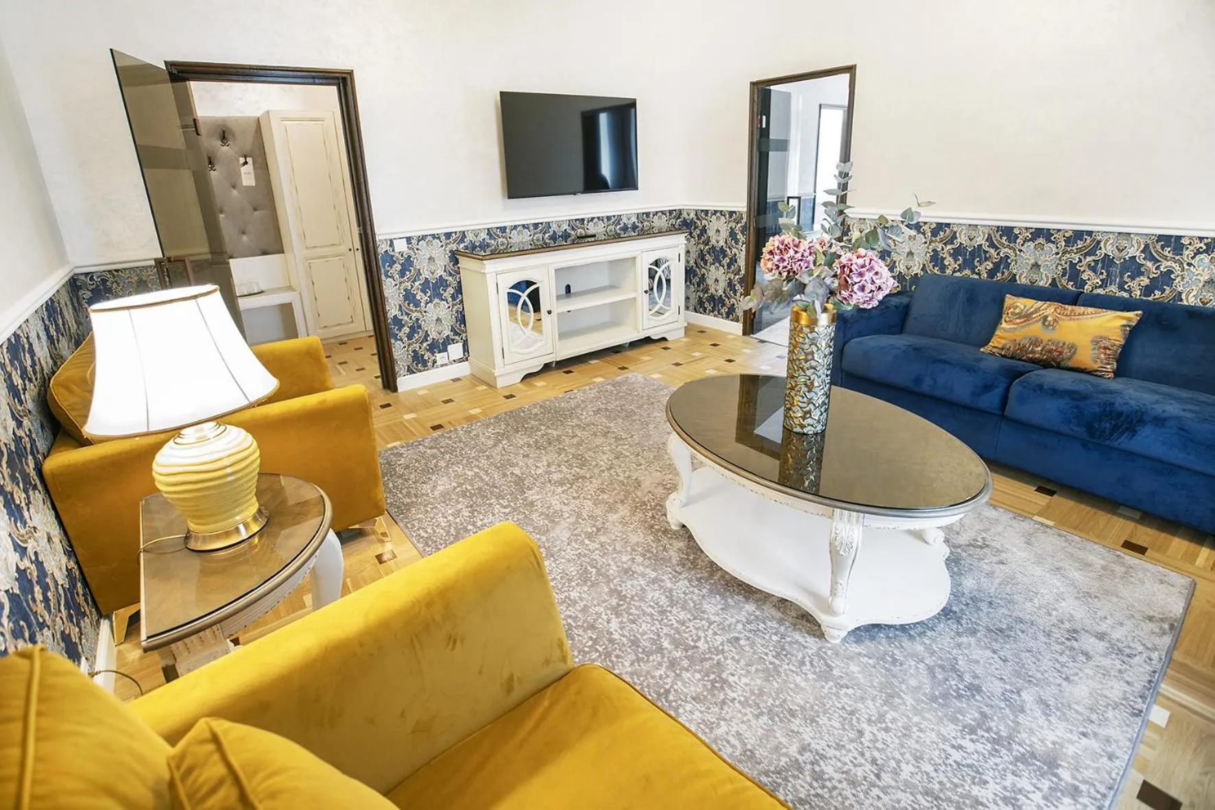 TV and multimedia in Hotel Palace