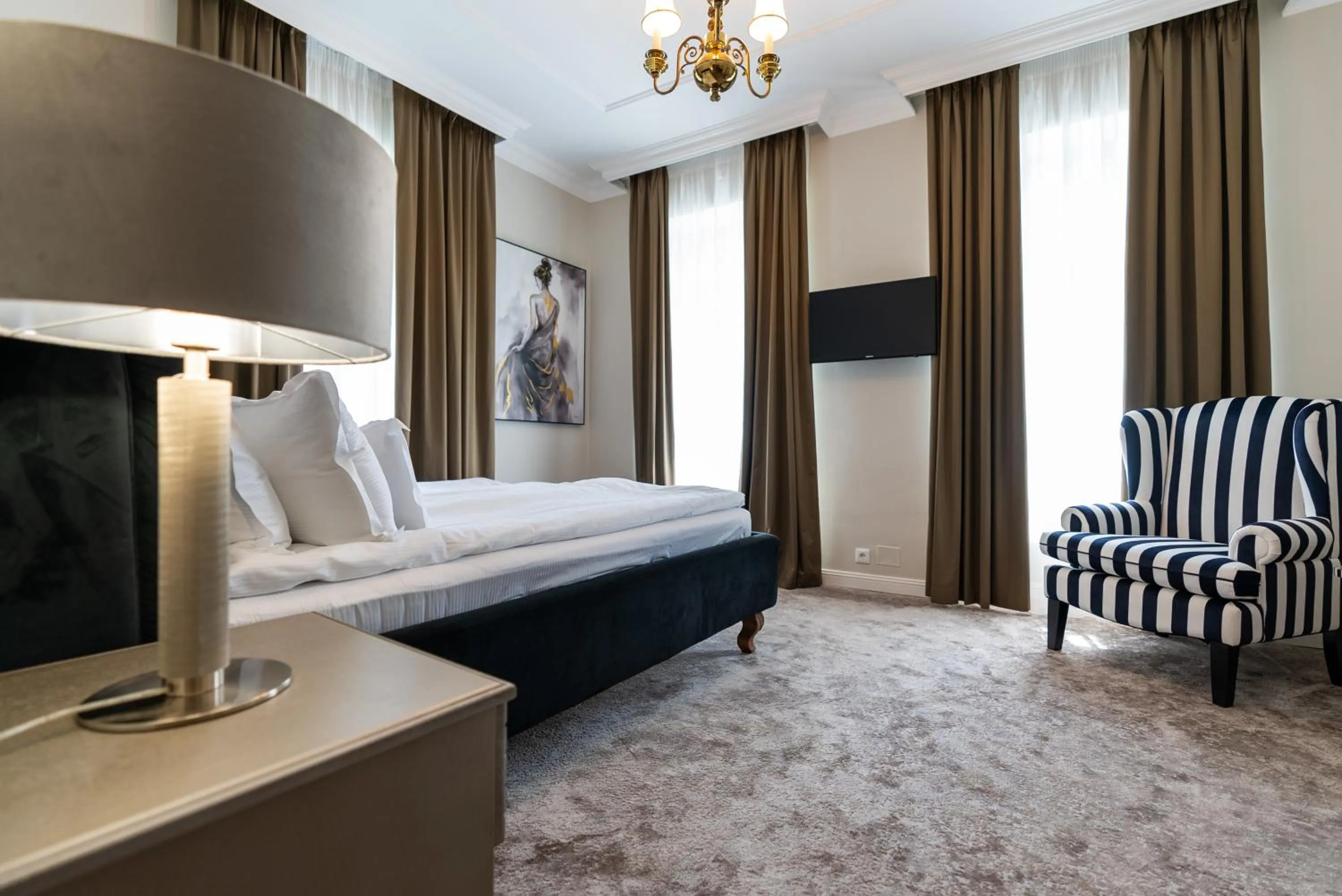 Bedroom, Bed in Hotel Palace