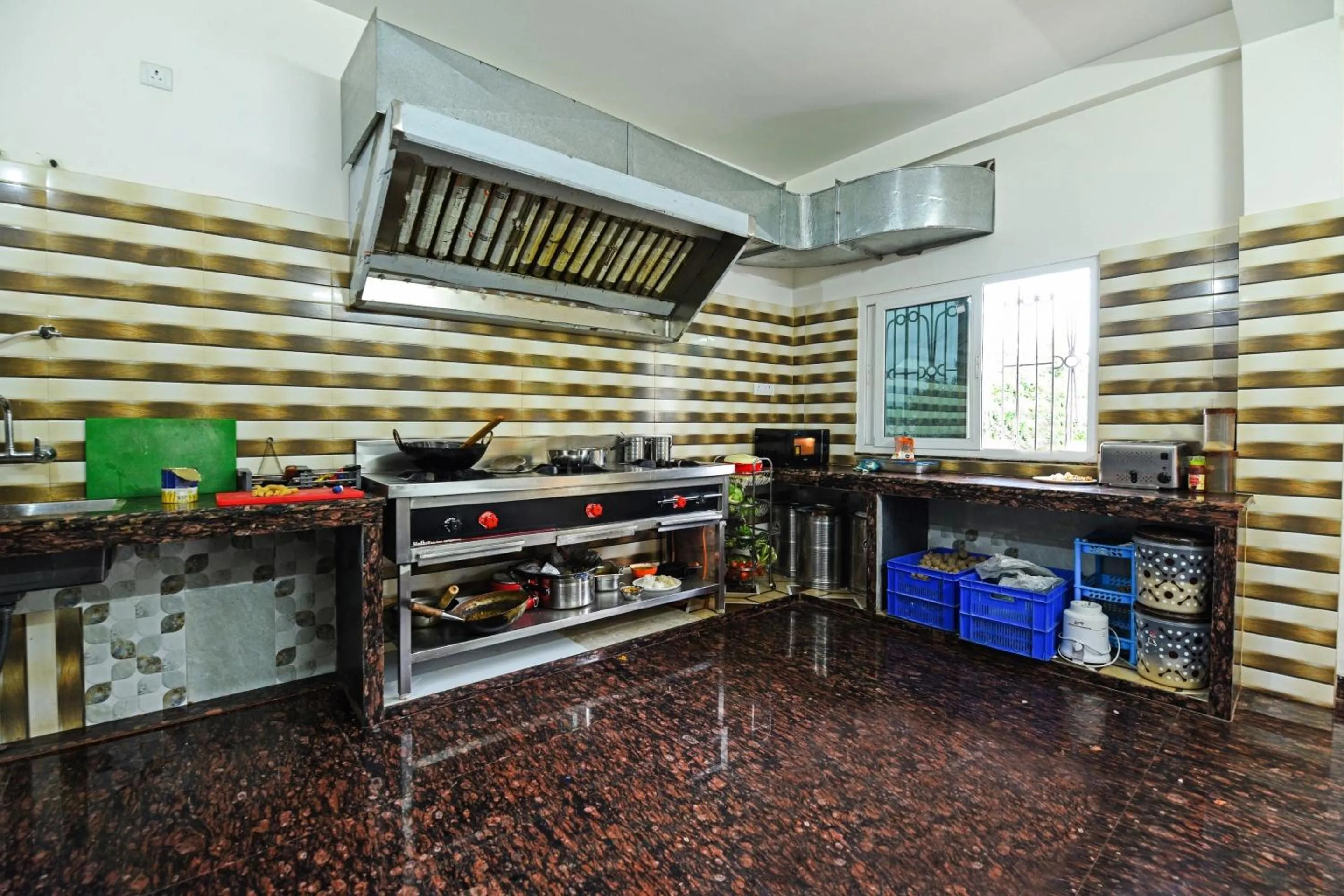 Kitchen or kitchenette in Super Collection O D N Grand