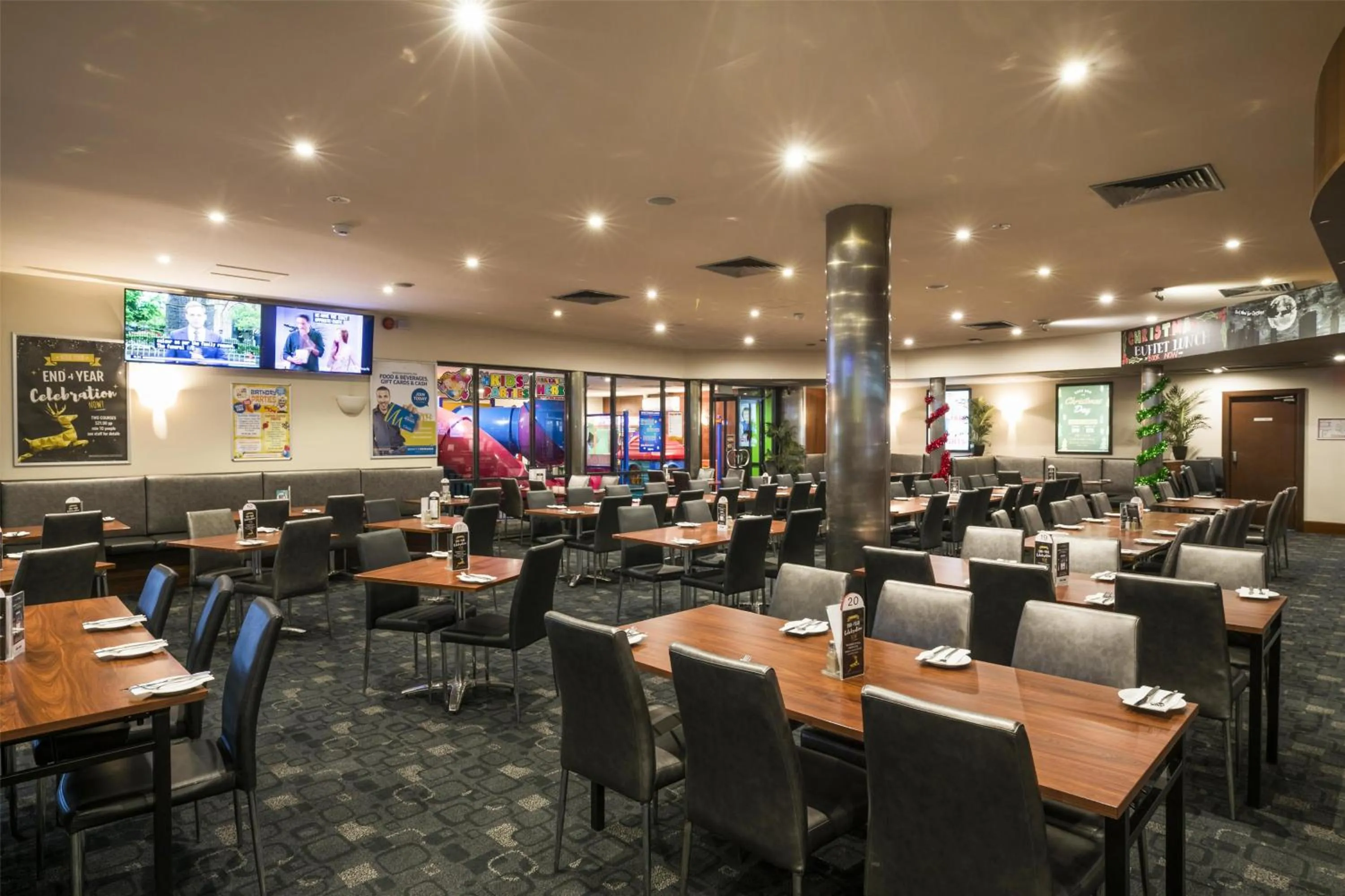 Food and drinks in Nightcap at Playford Tavern