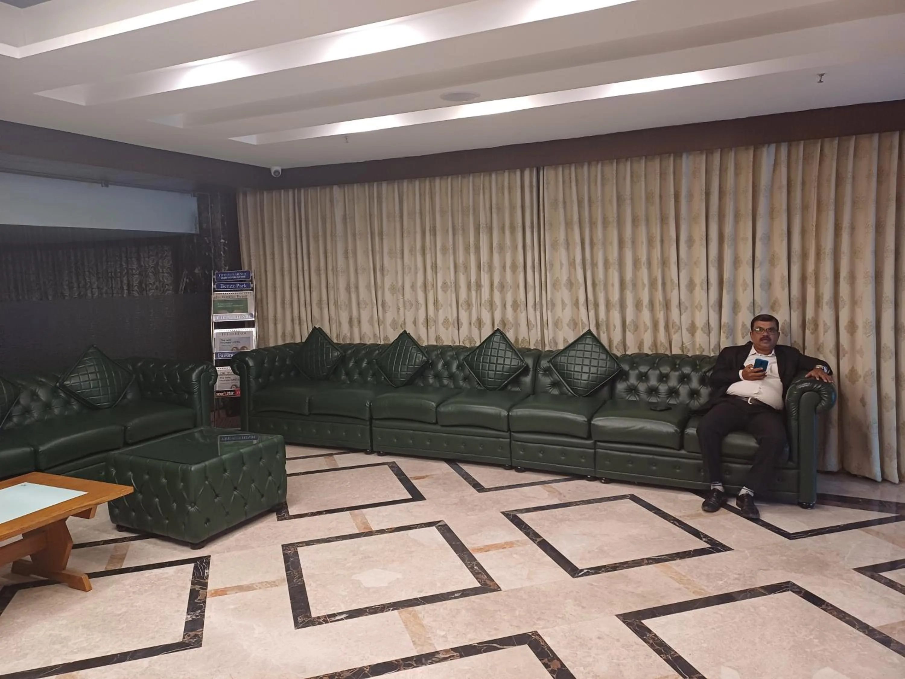 Seating area in Hotel Benzz Park Chennai