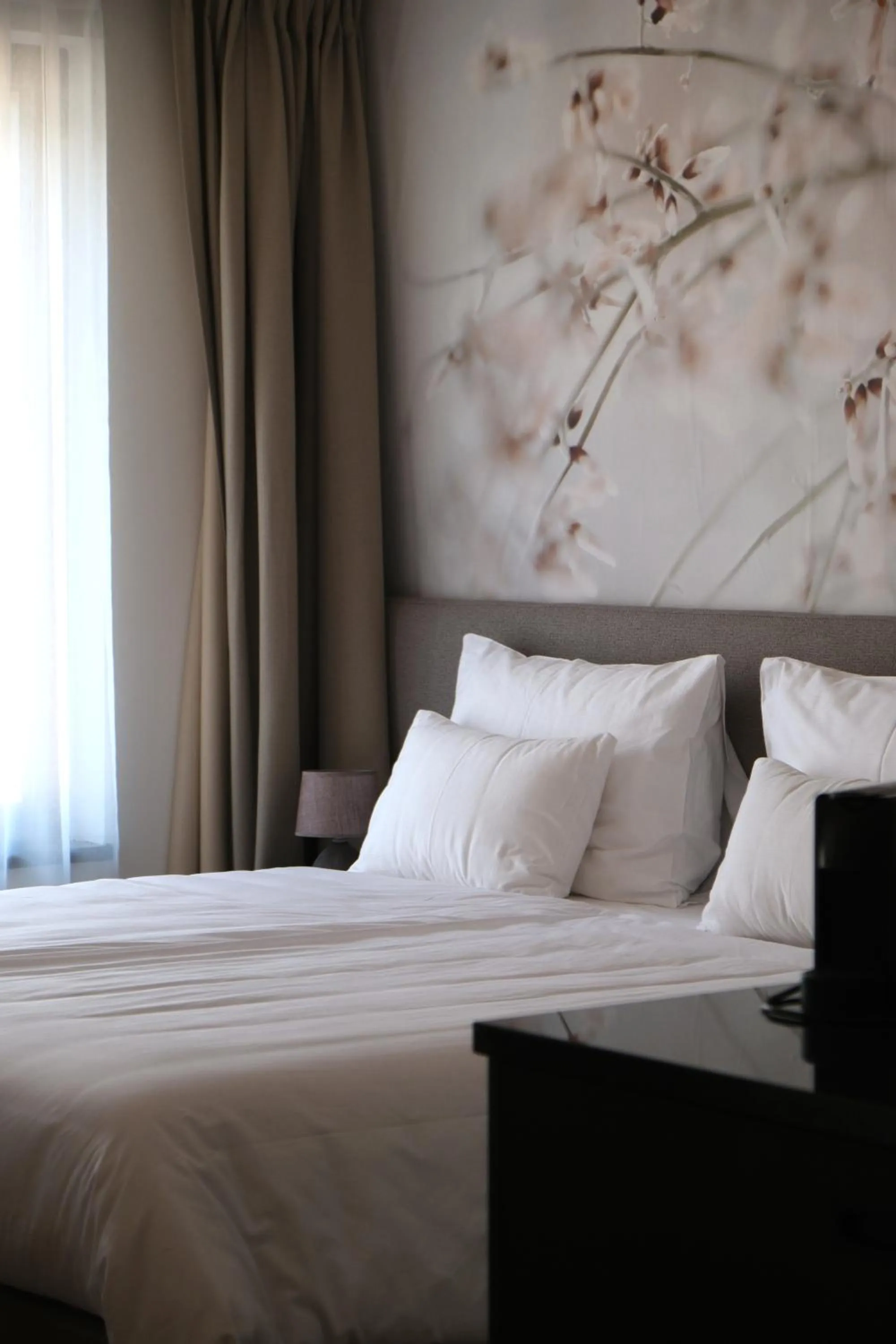 Photo of the whole room, Bed in Hotel DAS SAAL