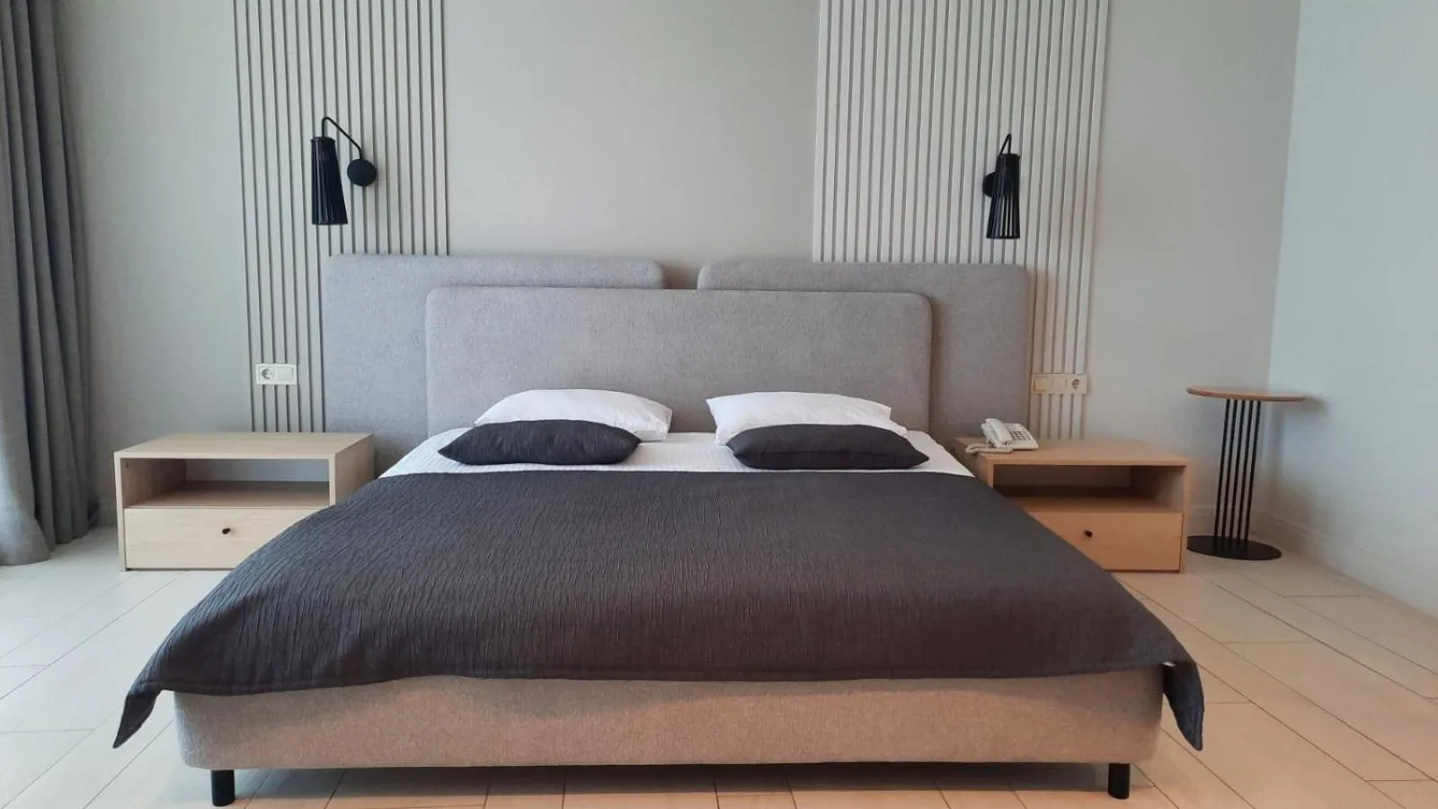Property building, Bed in Design Hotel Skopeli