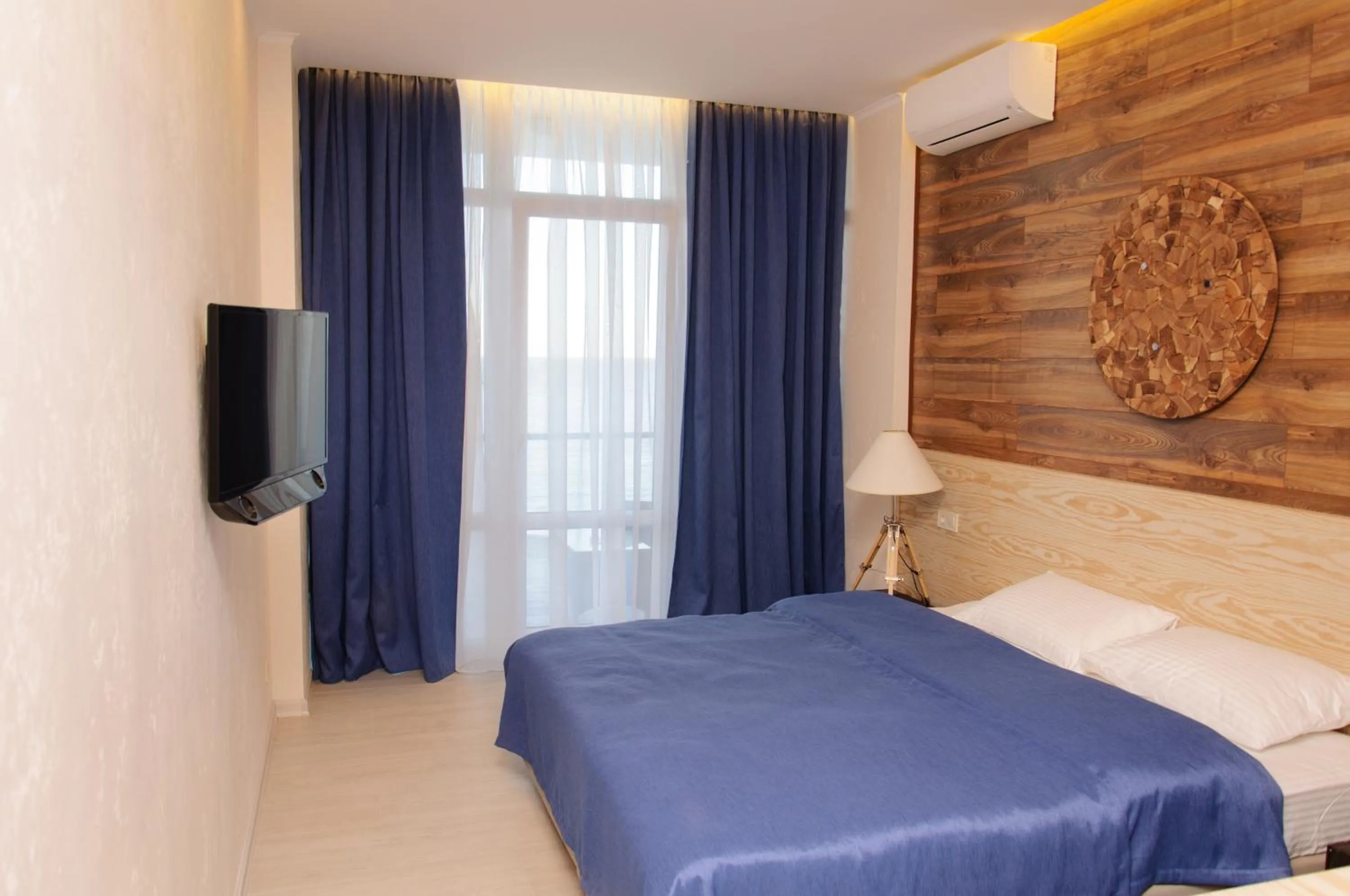 Decorative detail, Bed in Design Hotel Skopeli