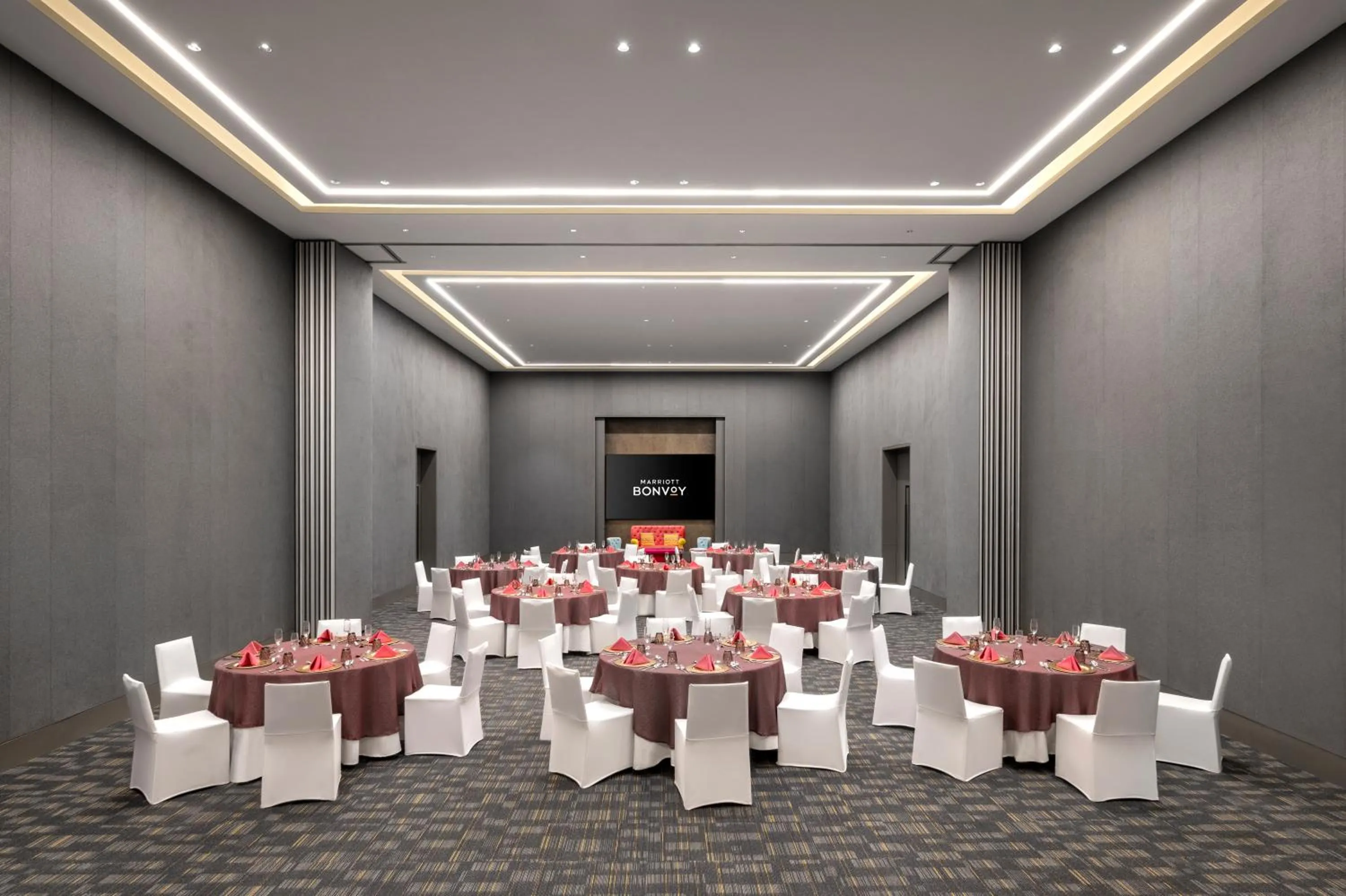 Banquet/Function facilities in Moxy Bengaluru Airport Prestige Tech Cloud