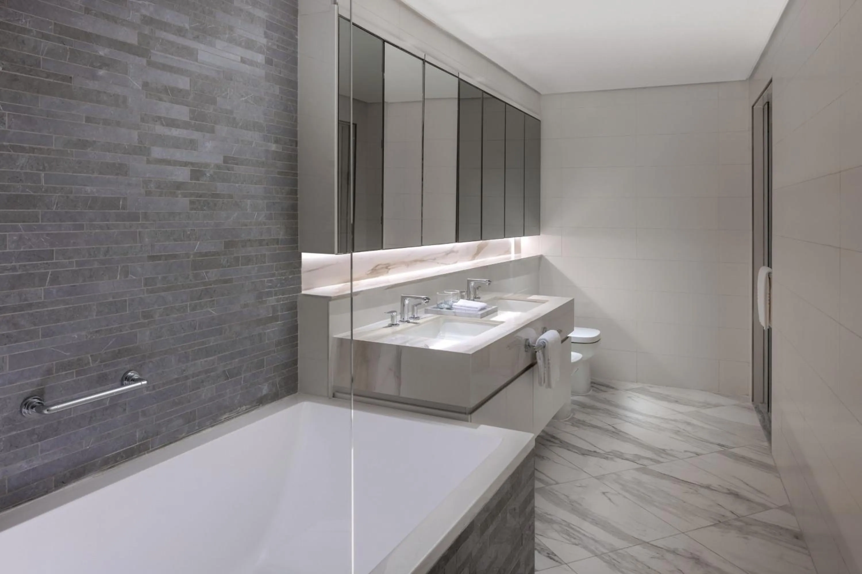 Bathroom in Marriott Marquis Dubai Creek