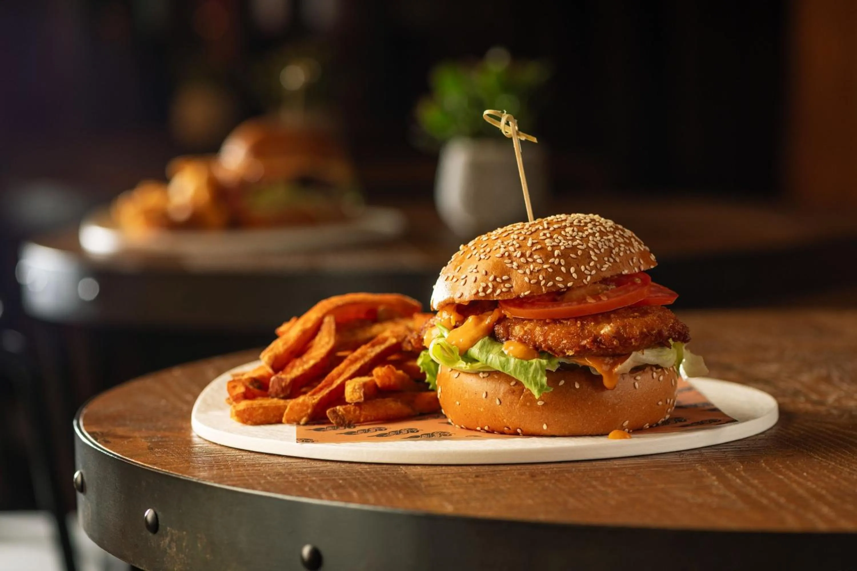 Restaurant/places to eat in Marriott Marquis Dubai Creek