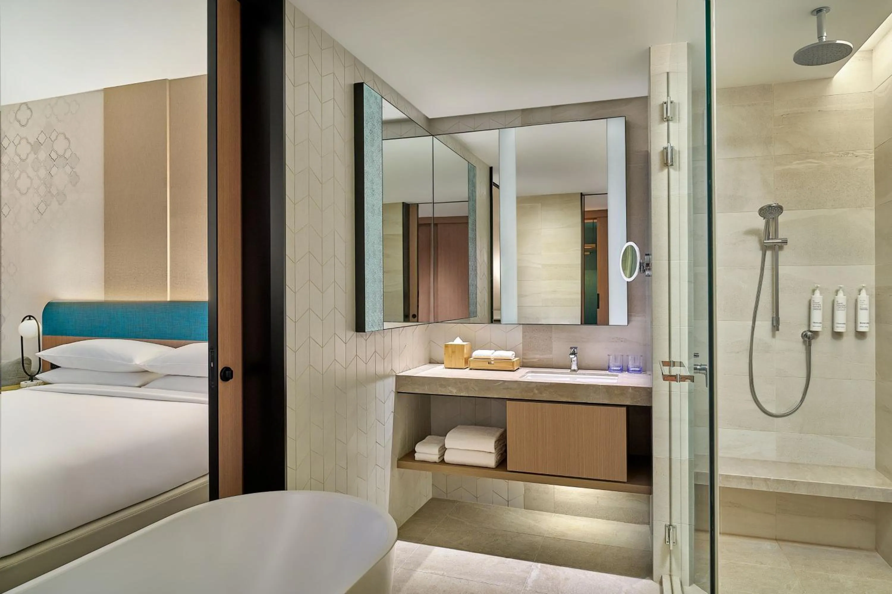 Bathroom, Bed in Penang Marriott Hotel