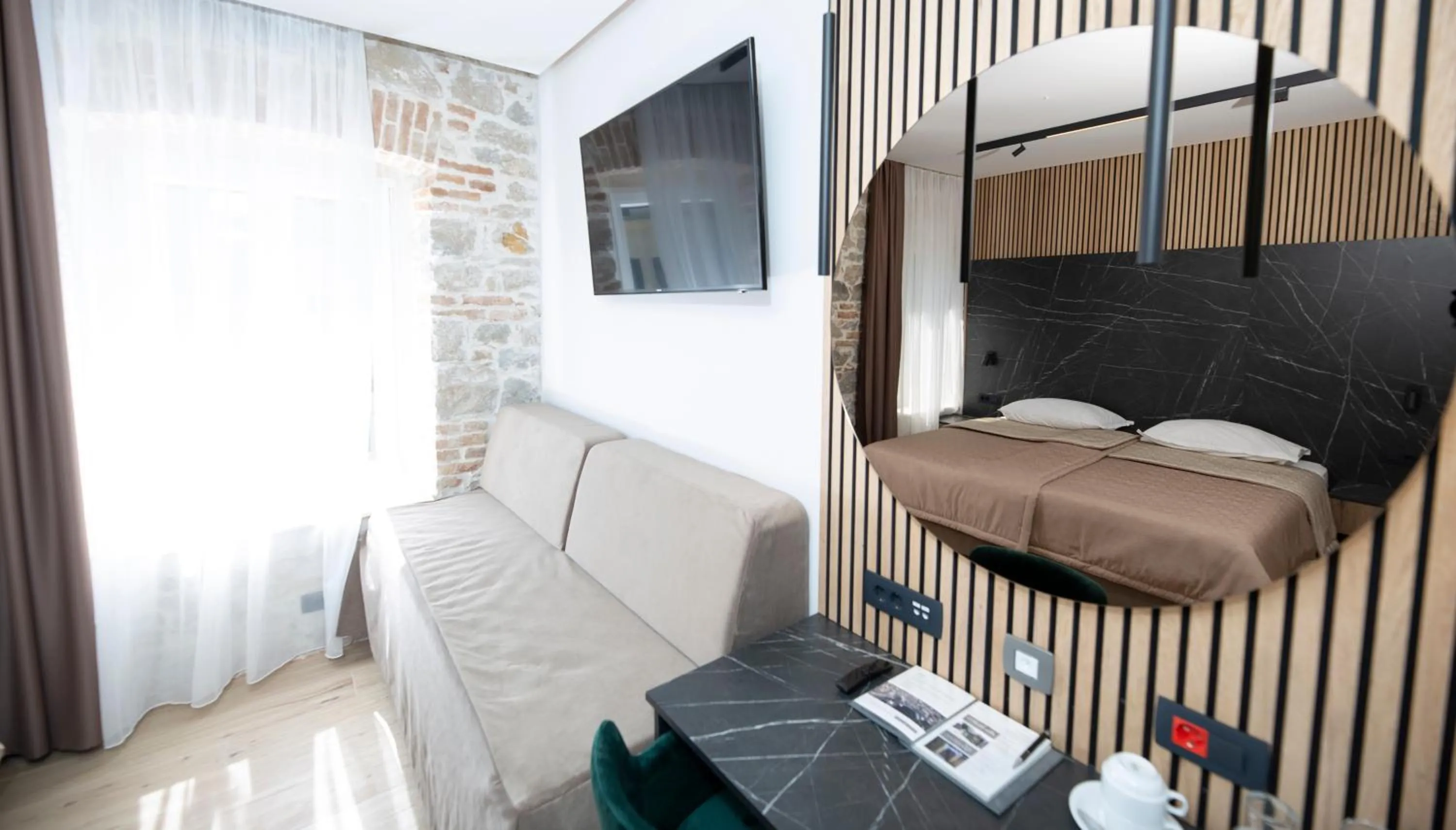 TV and multimedia in A Heritage Split