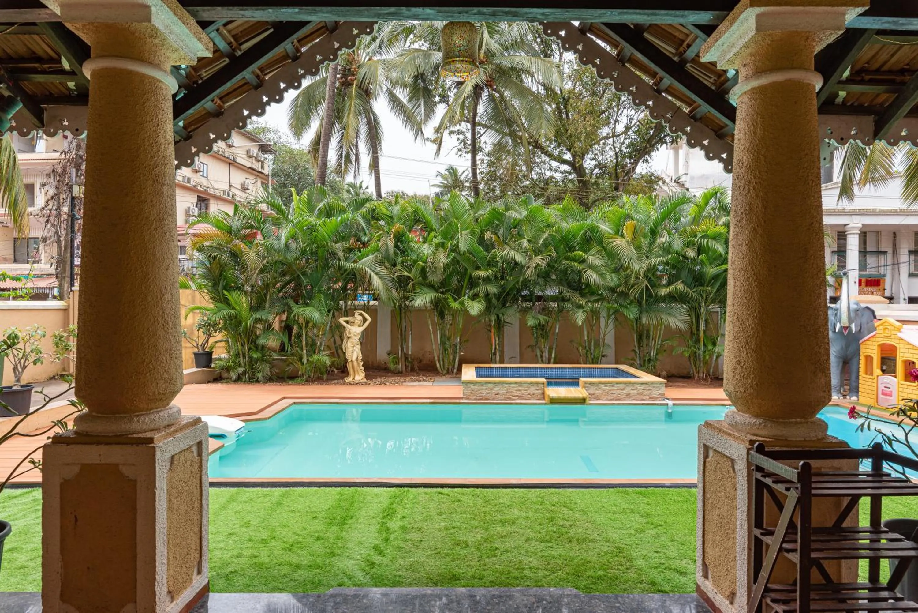 Swimming pool in Villa Calangute Phase 5