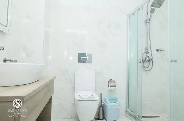Shower in San Marino Hotel
