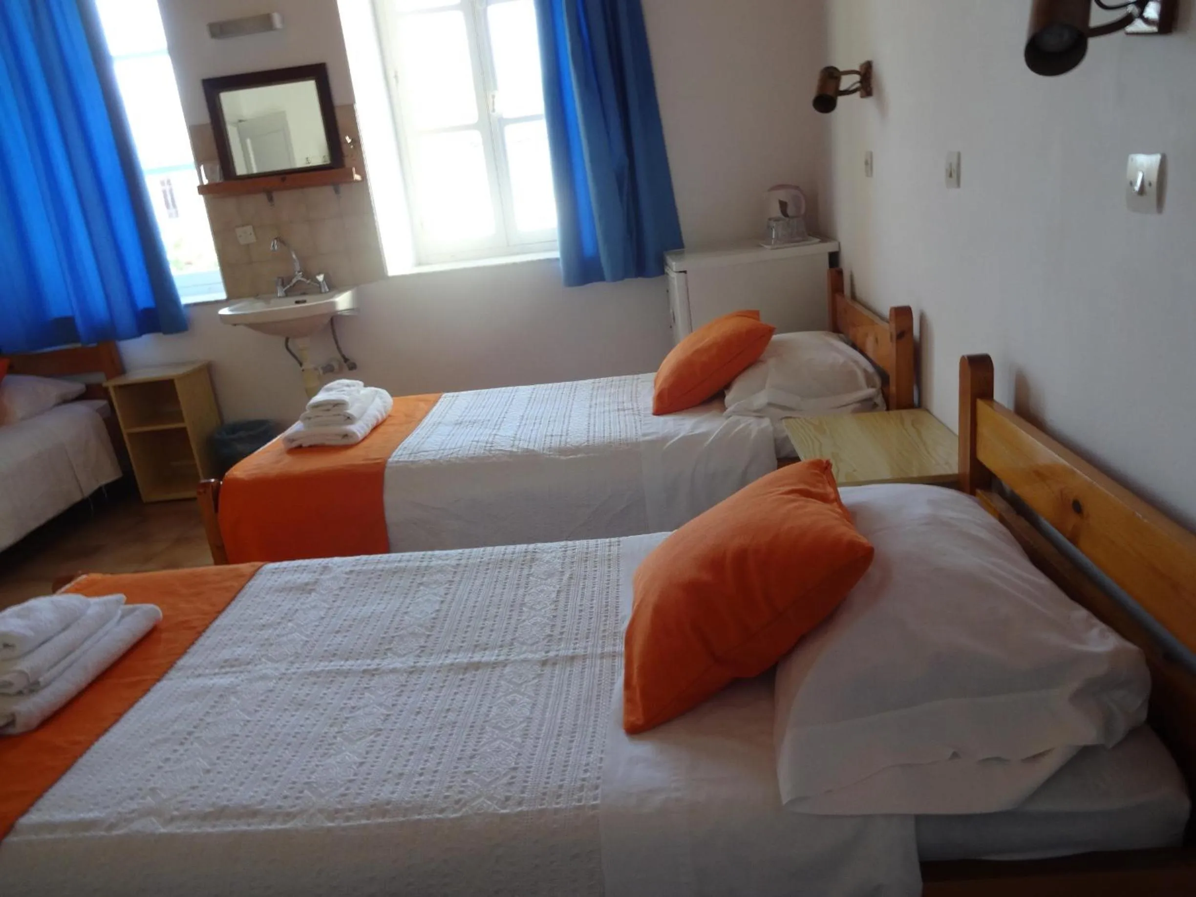 Day, Bed in Medieval Rose Guest House