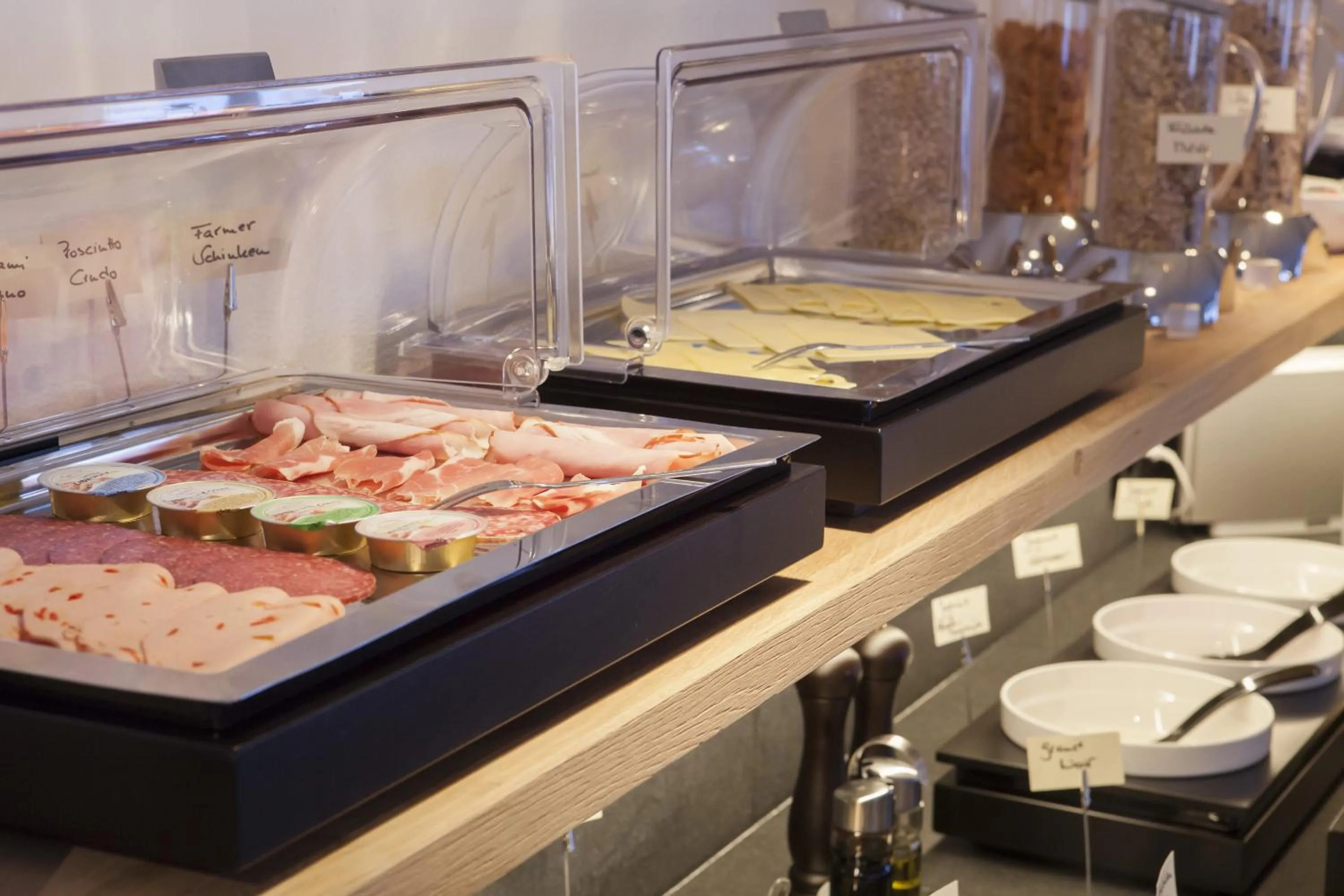 Restaurant/places to eat in Boutique Hotel Gams