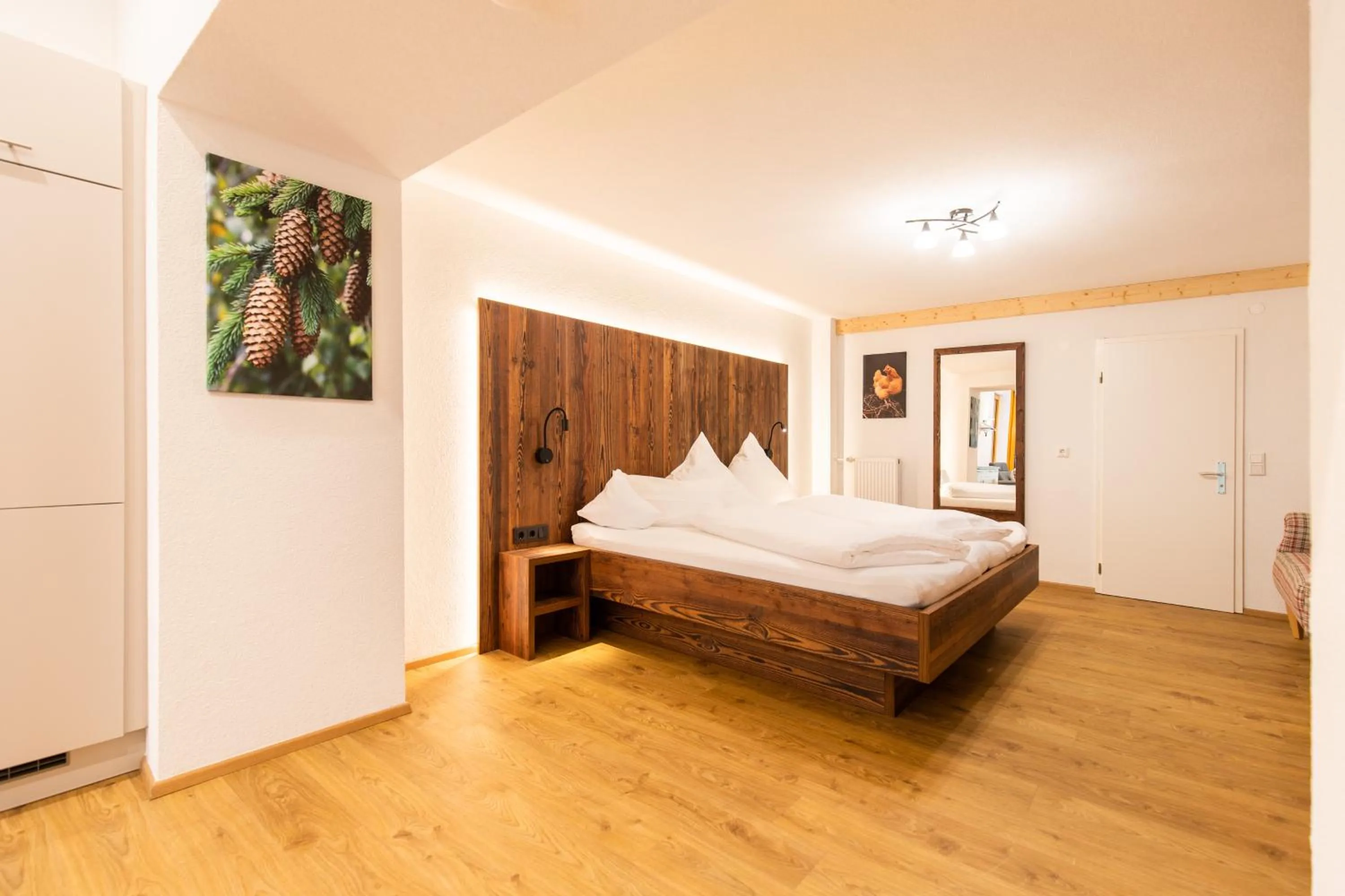 Photo of the whole room, Bed in Landgasthof zum Schützen