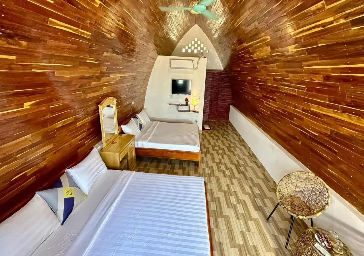 Bed in Hoa Loi Resort Phú Yên