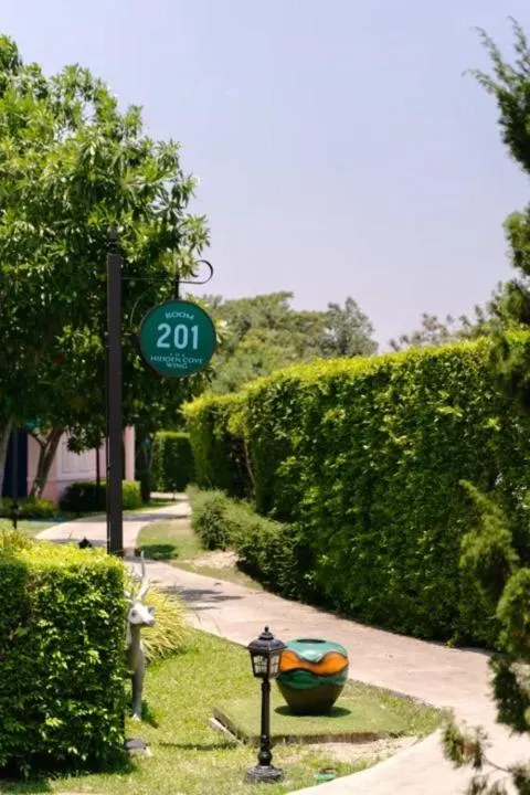 Spring in The Sea-Cret Garden Hua Hin